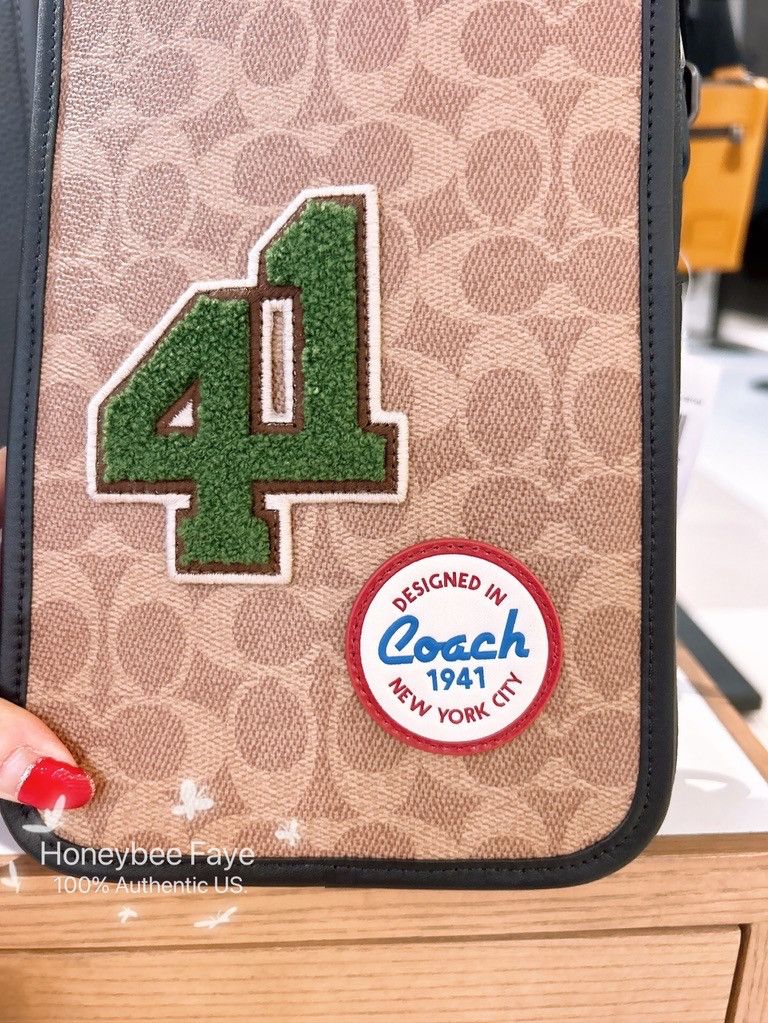 Coach MEN'S Sullivan Pack In Signature Canvas With Patches CY819 Size ONE SIZE - 2 Thumbnail