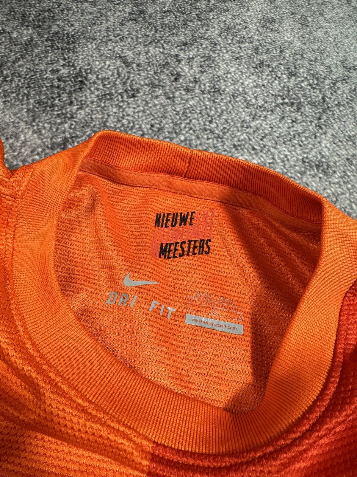 Nike × Vintage Vintage Nike Netherlands Soccer Jersey Blokecore Streetwear Size US L / EU 52-54 / 3 - 6 Thumbnail