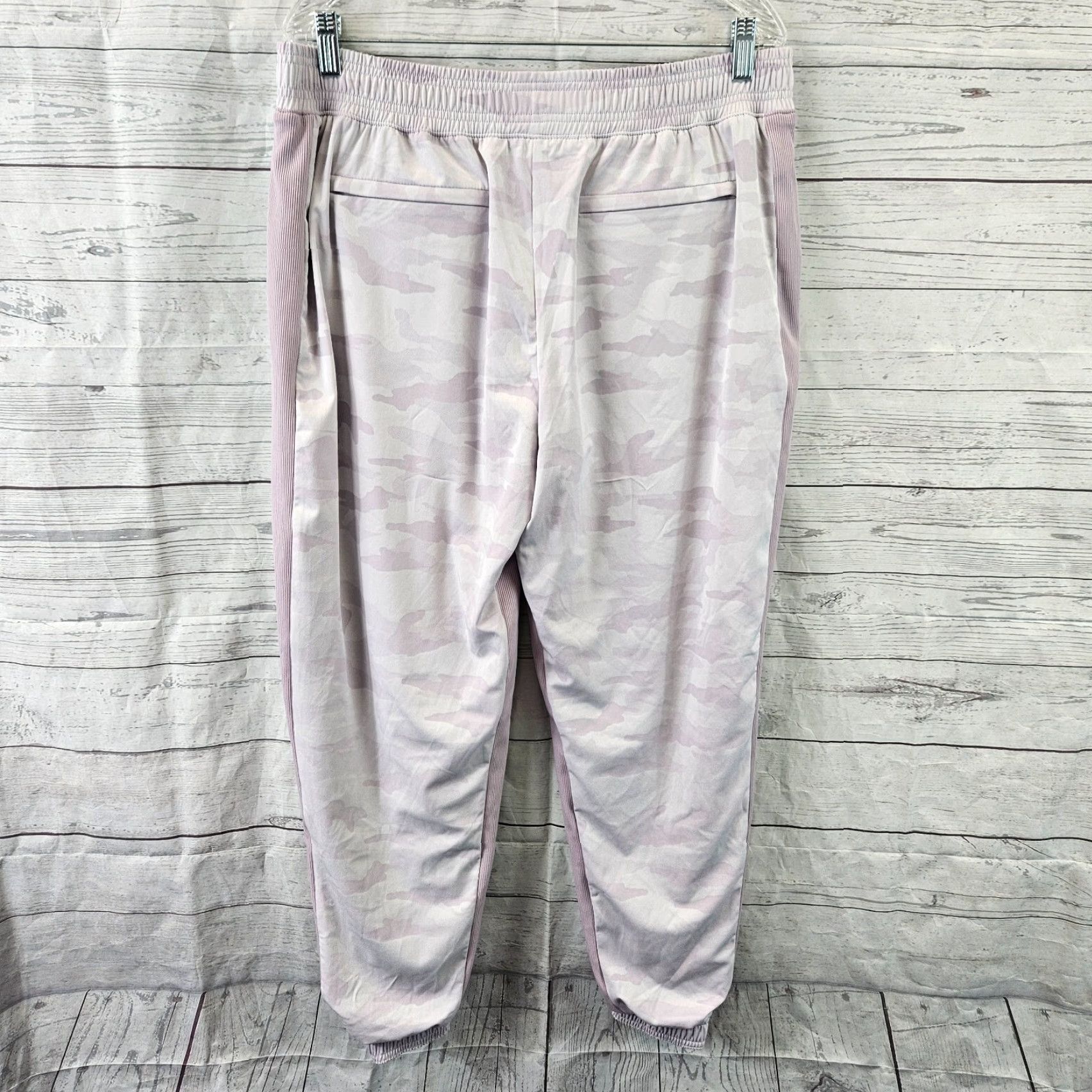 Athleta Athleta Womens Lined Jogger Pants Pink 16 Pull On High Rise Camo Jogger Women's Size 16 Activewear Women Size 38" / US 16 / IT 52 - 3 Thumbnail