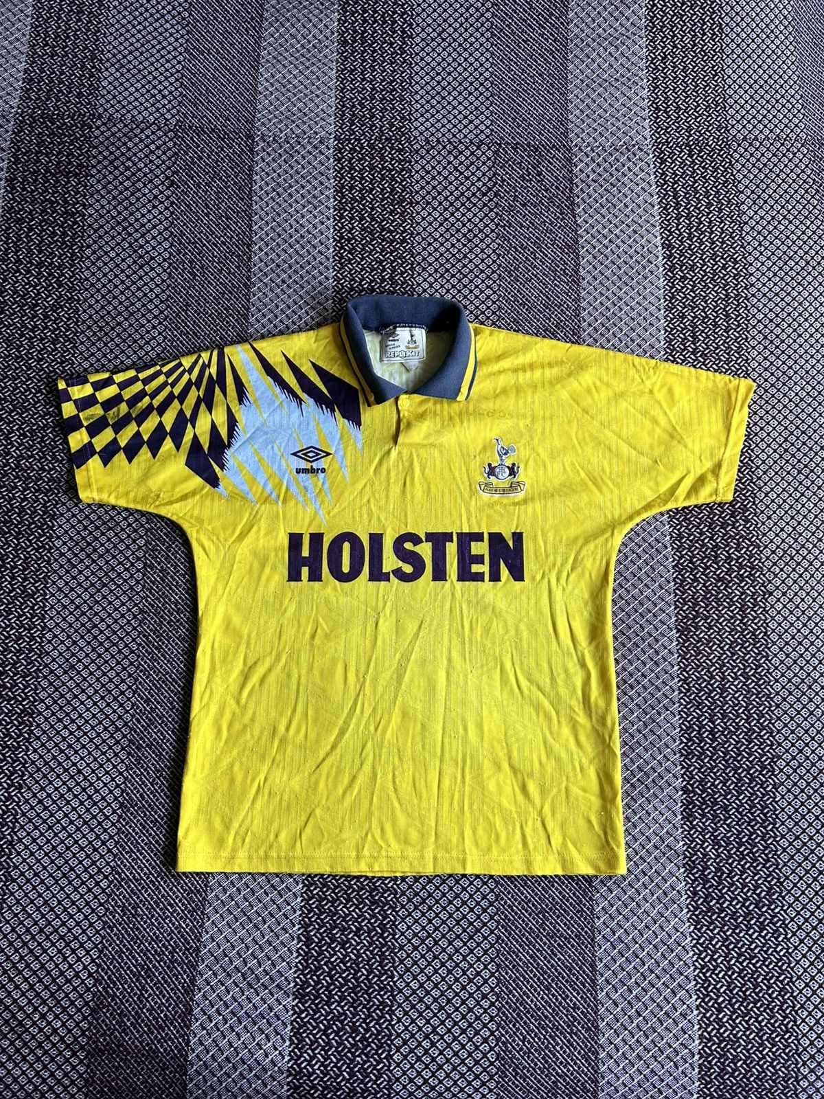 Umbro Umbro Vintage Tottenham Hotspurs FC 1991-95 Football Jersey Size US M / EU 48-50 / 2 - 1 Thumbnail