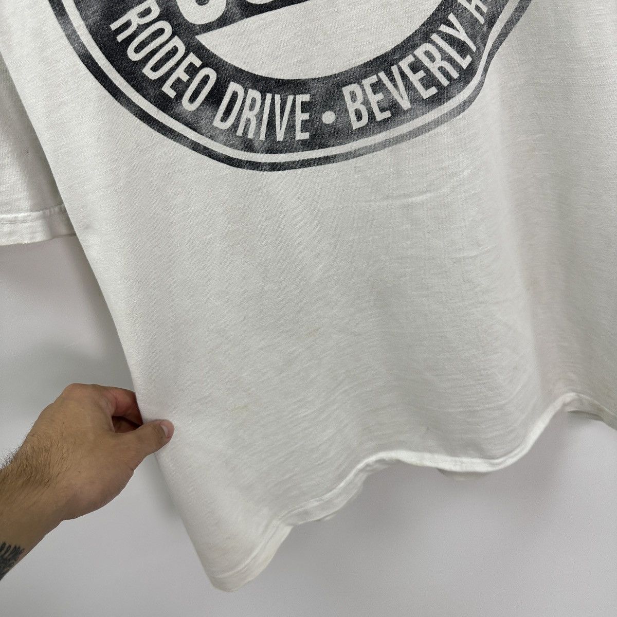 Vintage Vintage 90s 90210 Beverly Hills Bernini Rodeo drives tee y2k Size US XL / EU 56 / 4 - 8 Thumbnail