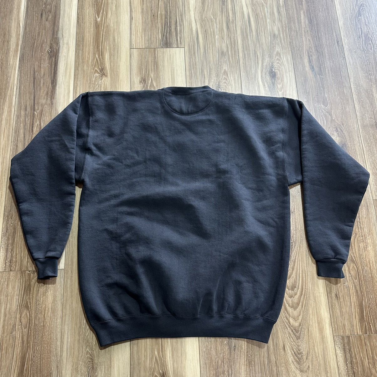 Hard Rock Cafe × Vintage Vintage Hard Rock Cafe Honolulu Embroidered Crewneck Sweater Size US XL / EU 56 / 4 - 2 Thumbnail
