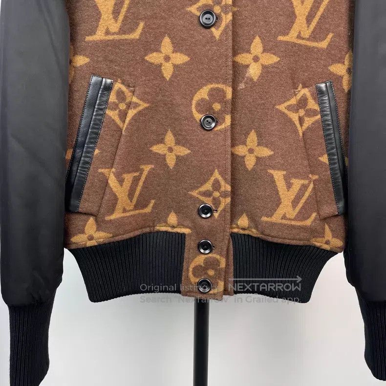 Louis Vuitton Louis Vuitton Brown large logo contrasting wool patchwork Size XS / US 0-2 / IT 36-38 - 3 Thumbnail