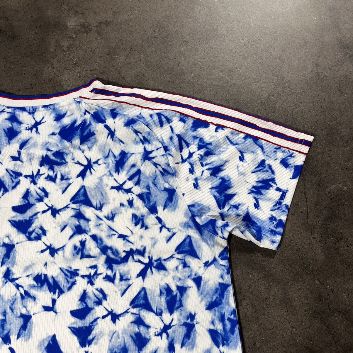 Adidas Adidas Manchaster United Humanrace Jersey Tee Blokecore Size US L / EU 52-54 / 3 - 9 Thumbnail
