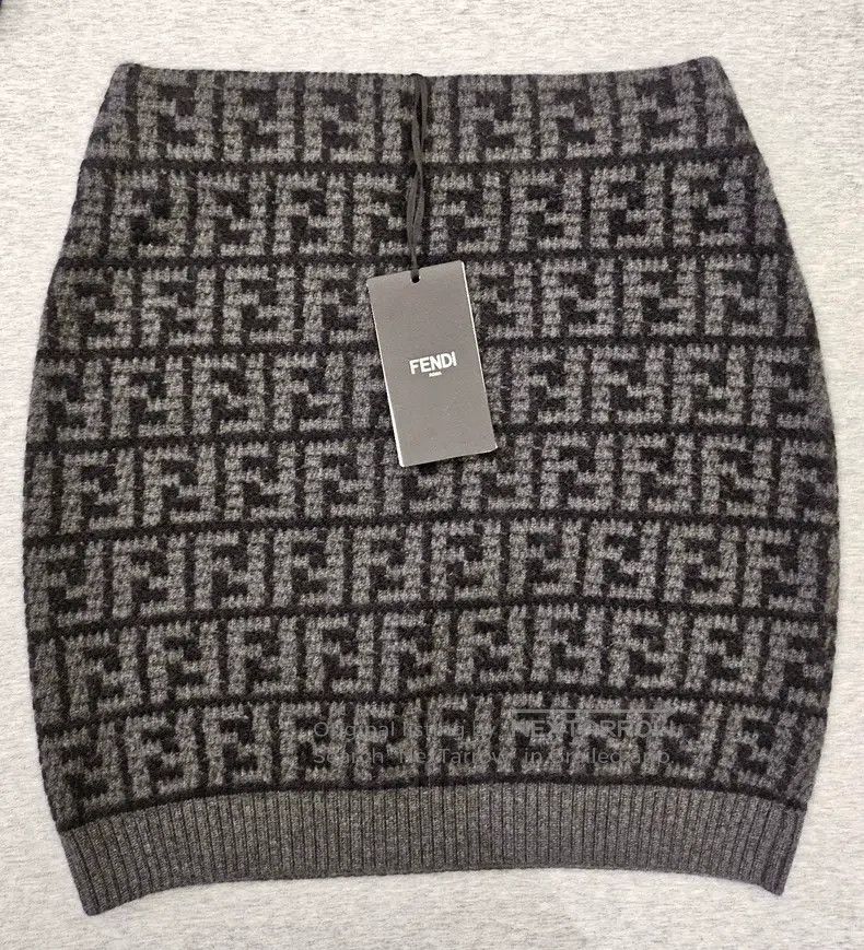 Fendi Fendi Gray Knit Dress with Classic FF Pattern Full Print D Size 26" / US 2 / IT 38 - 1 Thumbnail
