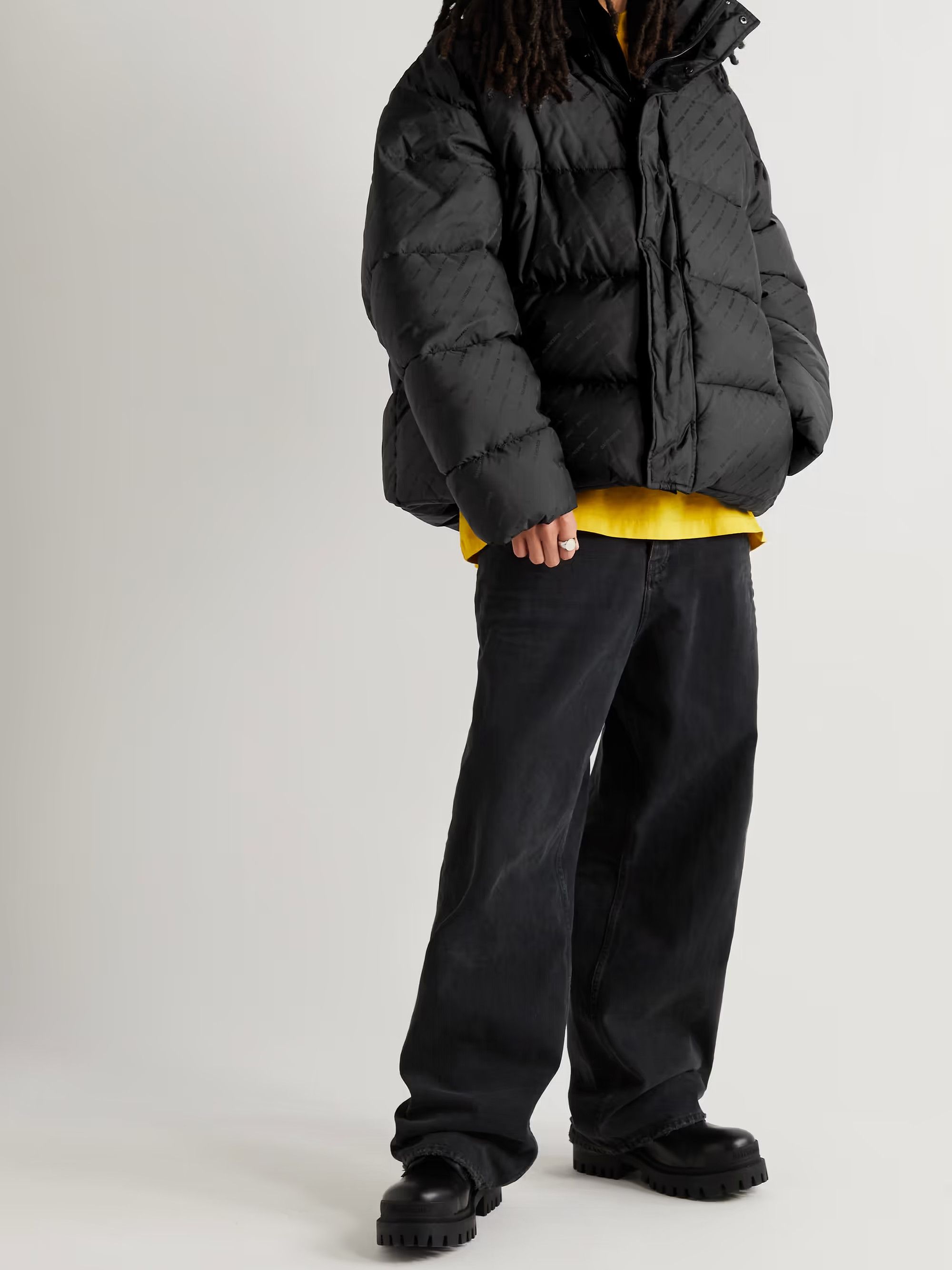 Balenciaga Balenciaga Oversized Quilted Logo Jacquard Puffer Jacket Size US L / EU 52-54 / 3 - 2 Thumbnail