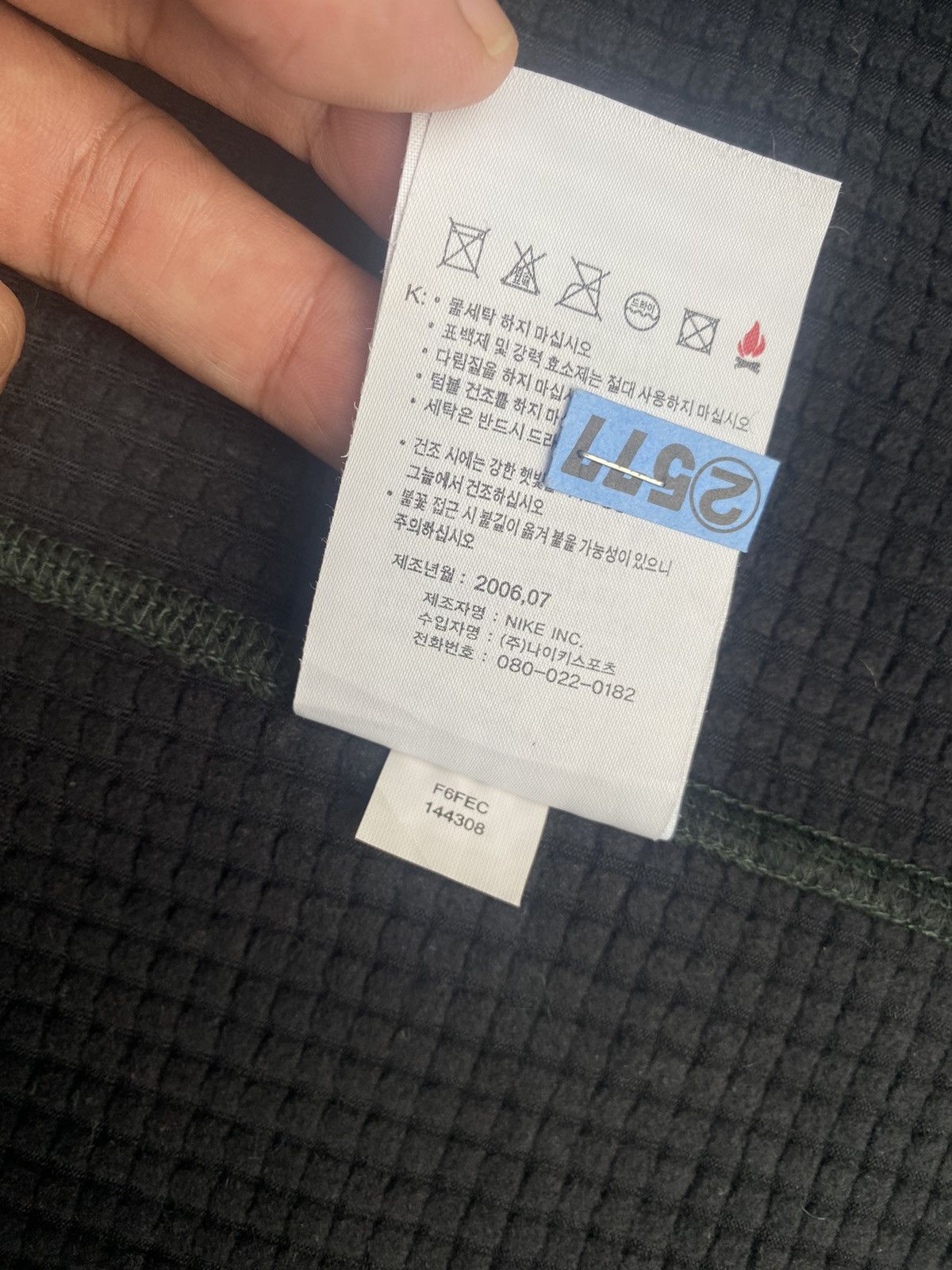 Nike × Vintage Nike golf woven swoosh vest Size US M / EU 48-50 / 2 - 11 Thumbnail