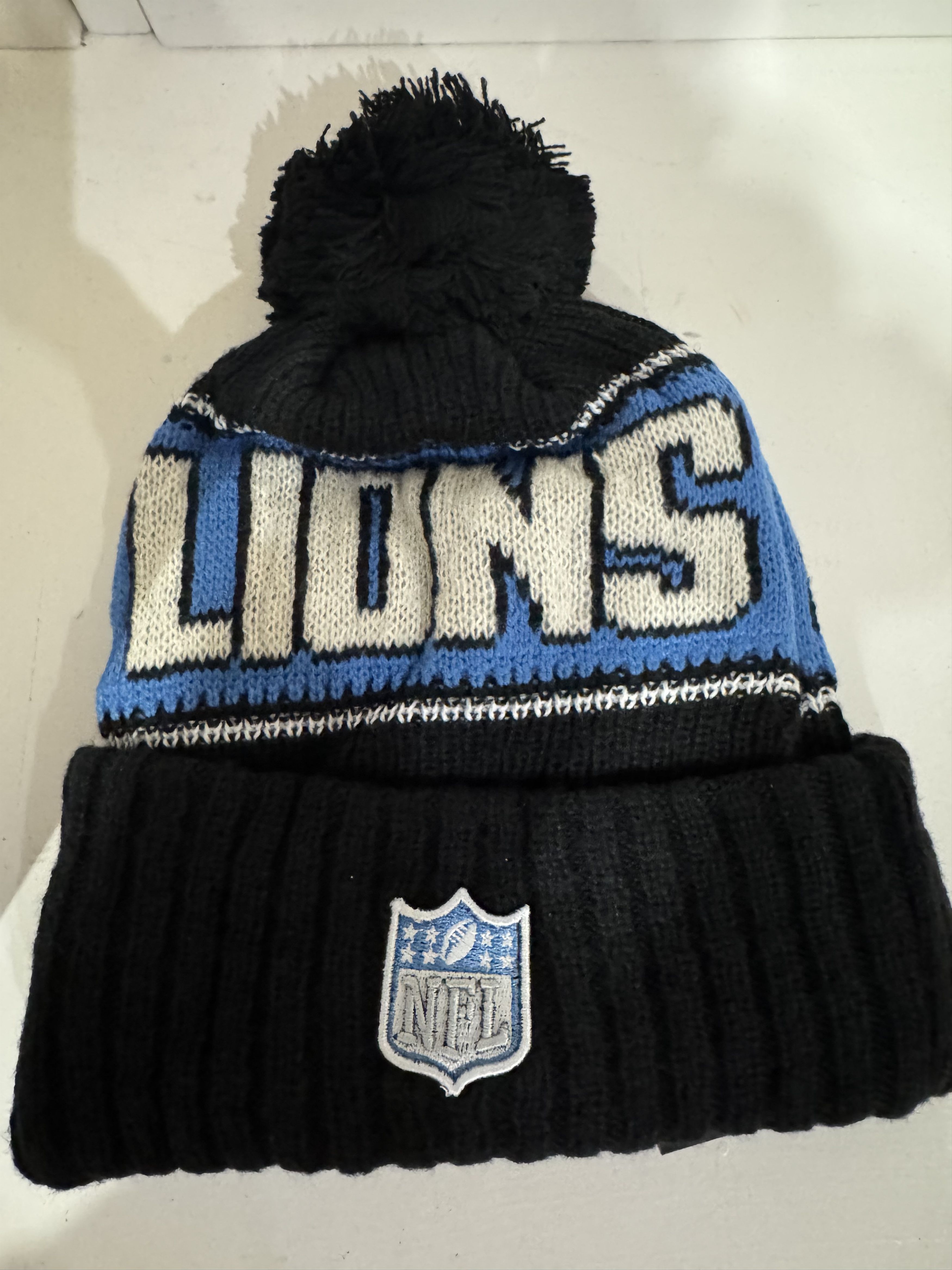 New Era NFL Detroit Lions Beanie Cuffed BLACK KNIT POMPOM Size ONE SIZE - 3 Thumbnail