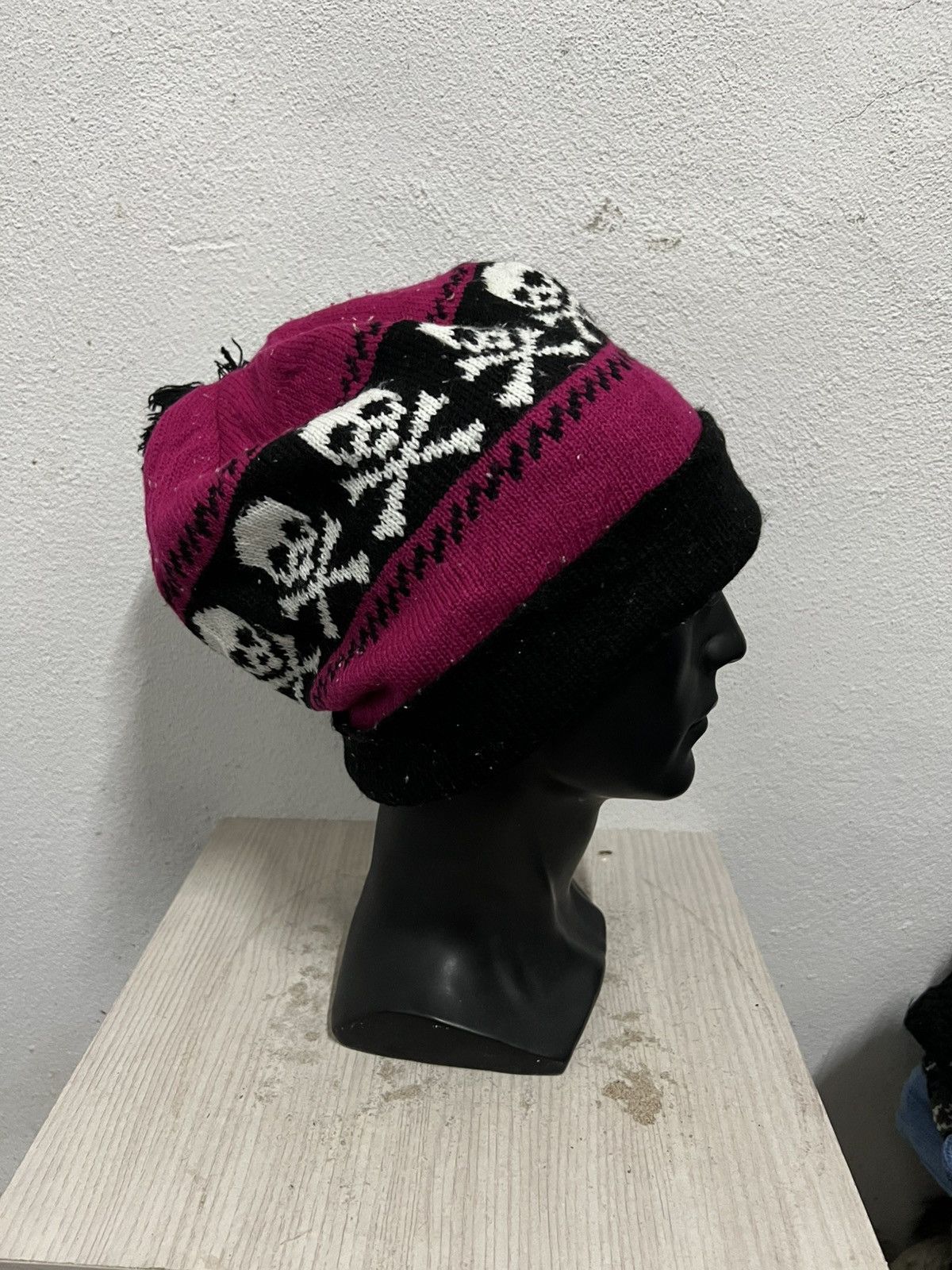 Seditionaries Vintage Skulls Seditionaries Beanie Hat Size ONE SIZE - 4 Thumbnail