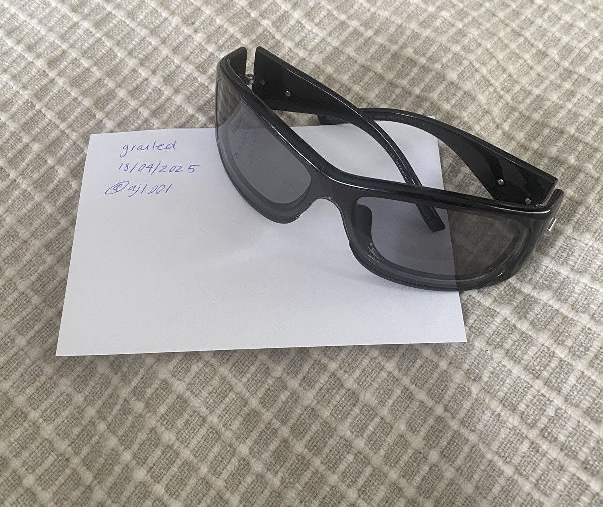 Givenchy Givenchy black sunglasses Size ONE SIZE - 2 Thumbnail