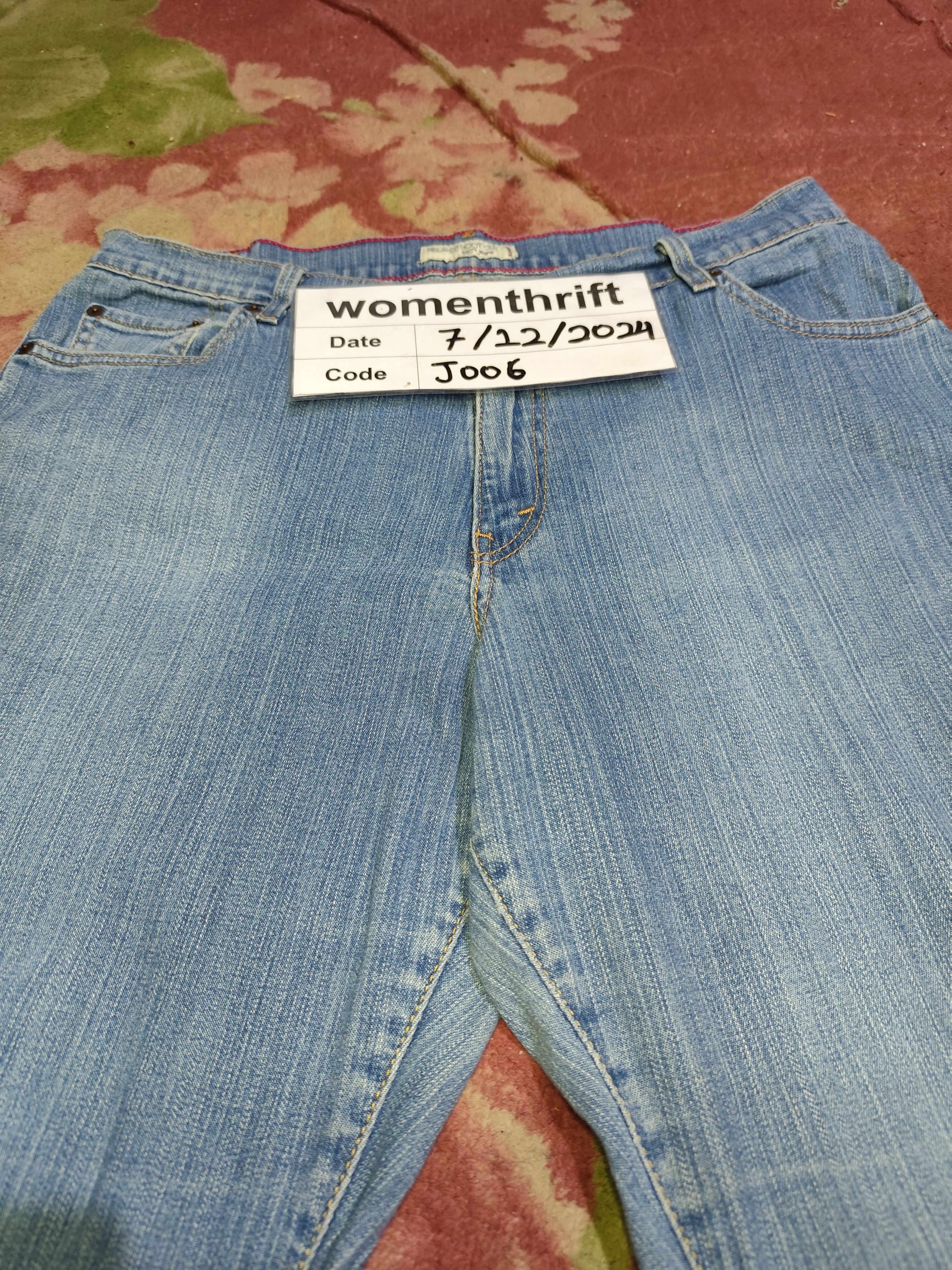 Levi's × Levi's Vintage Clothing Levi's Relaxed Vintage Bootcut Denim J006 Size 34" / US 12 / IT 48 - 18 Thumbnail