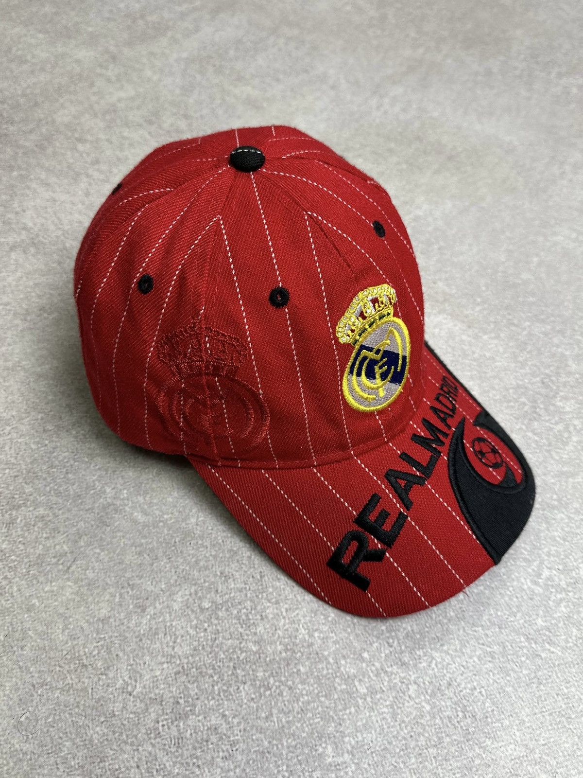 Vintage Vintage Real Madrid Embroidery Y2K Cap Size ONE SIZE - 2 Thumbnail