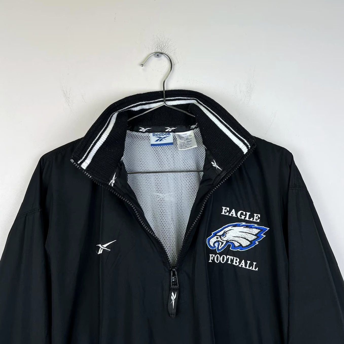 Reebok Reebok Eagle Football Jacket - Black Pullover Windbreaker Jacket S Men Black Eagle Football Windbreaker Ribbed Cuffs Pocket Quarter-zip Mens Size US S / EU 44-46 / 1 - 3 Thumbnail
