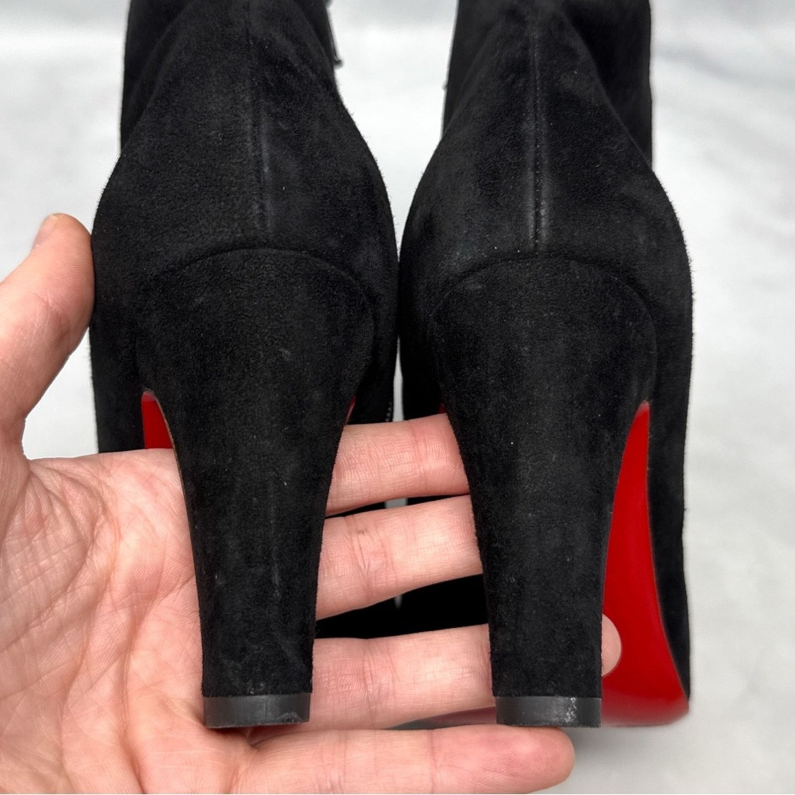 Christian Louboutin Christian Louboutin Christina Tassel Suede Ankle Boots Black Size US 5 / IT 35 - 6 Thumbnail