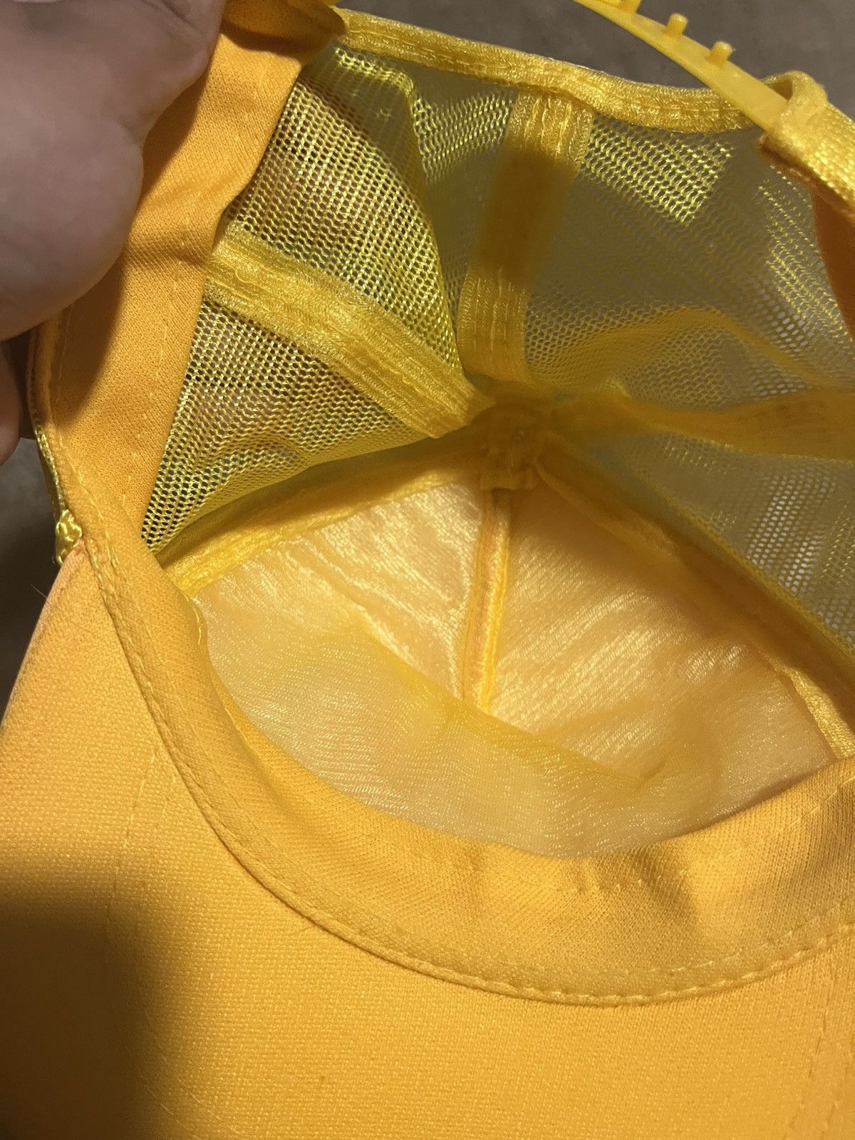 Hanes × Pineapple Connection × Vintage Vintage 80’s 90’s PT Great Giant Pineapple Co. trucker hat Size ONE SIZE - 6 Thumbnail
