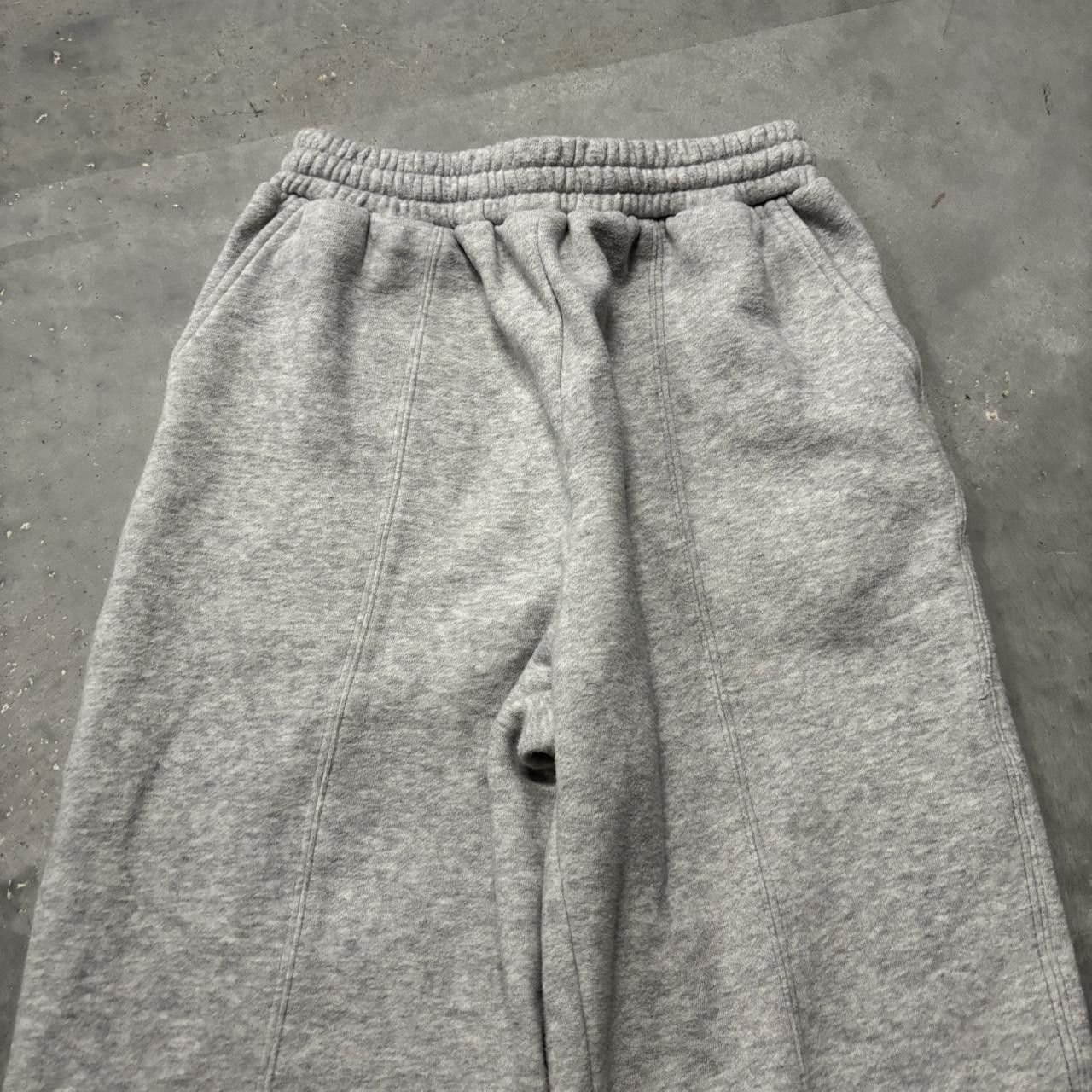 Japanese Brand × Vintage Crazy Vintage Y2K/2000s Light Grey Essential Swetapants! Size US 28 / EU 44 - 4 Thumbnail