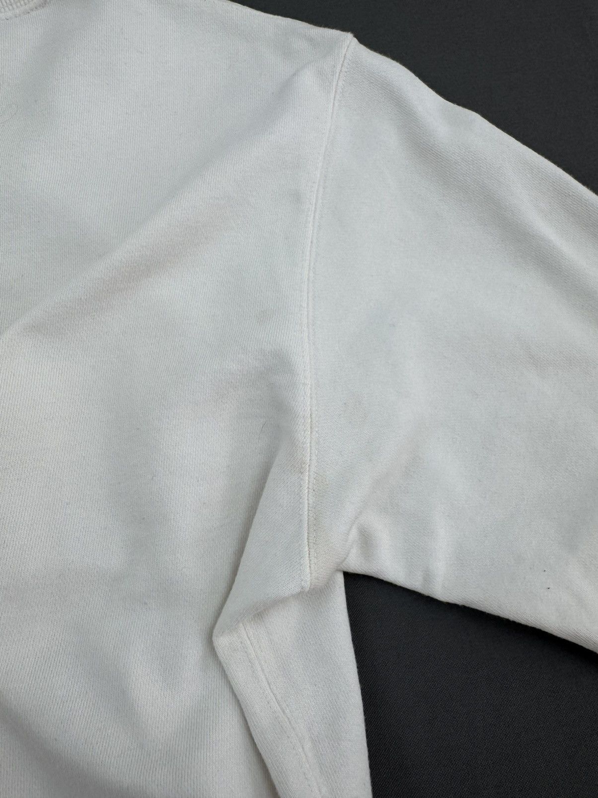 Kaws × Peanuts × Uniqlo Distressed Uniqlo x Kaws x Peanuts Graphic Sweatshirt Size US S / EU 44-46 / 1 - 15 Thumbnail