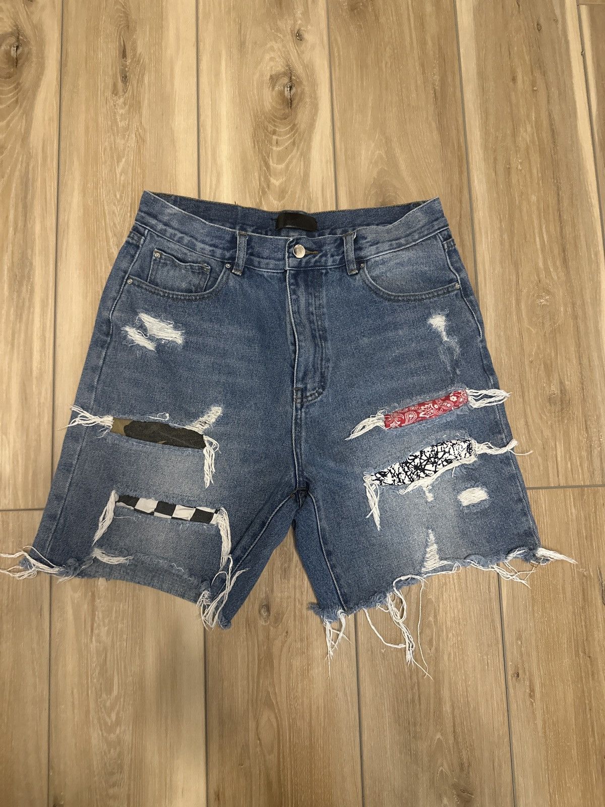 Other Distressed denim short Size US 32 / EU 48 - 1 Thumbnail