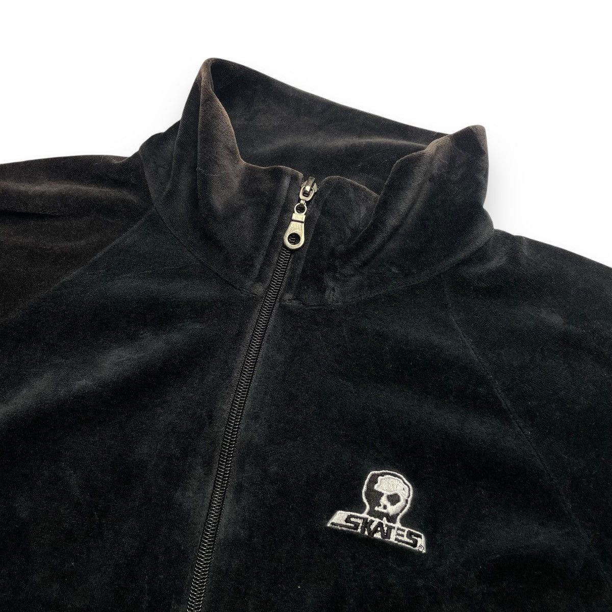 Blind Skateboards × Hook-Ups × Shorty's Skateboards VINTAGE SKULL SKATES CORDUROY FULL ZIP JACKET Size US L / EU 52-54 / 3 - 5 Thumbnail