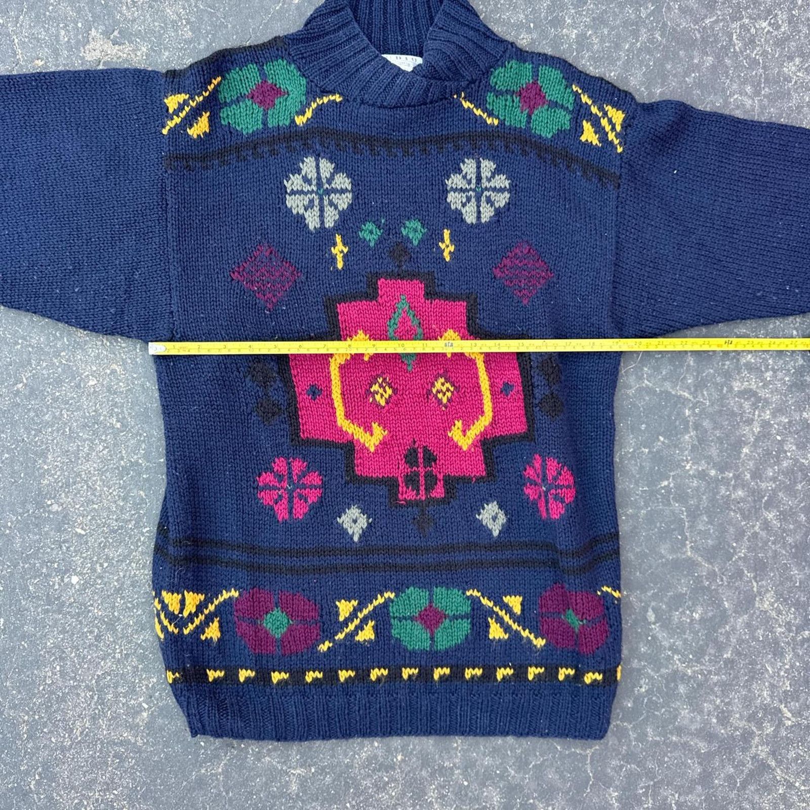 Vintage Vintage 90s Wool Grandma Knit Sweater Size Medium Size M / US 6-8 / IT 42-44 - 6 Thumbnail