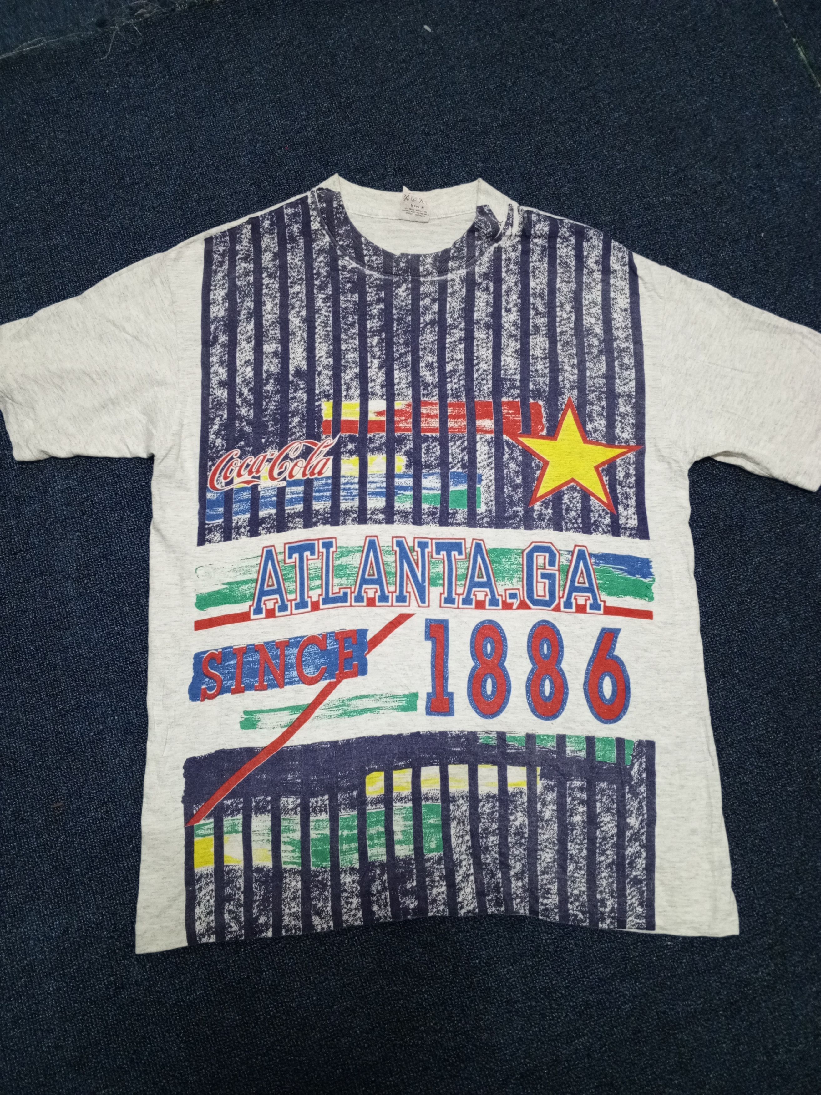 Coca Cola × Vintage 🔥COCA-COLA VINTAGE 1993 FULLPRINT🔥 Size US L / EU 52-54 / 3 - 1 Thumbnail