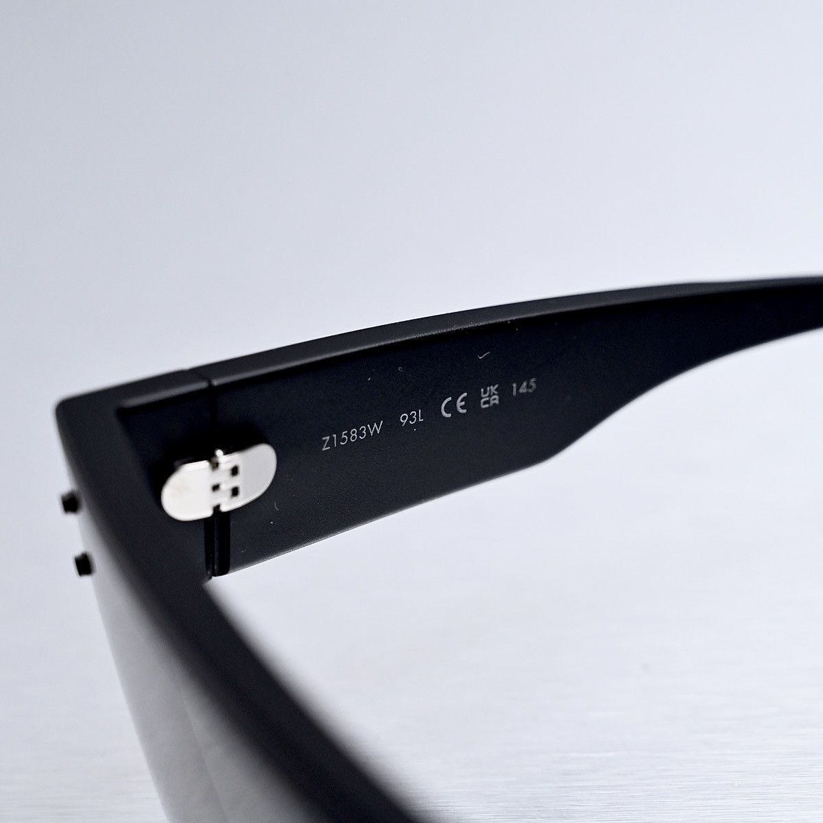 Louis Vuitton LOUIS VUITTON MONOGRAM BLACK SUNGLASSES Size ONE SIZE - 5 Thumbnail