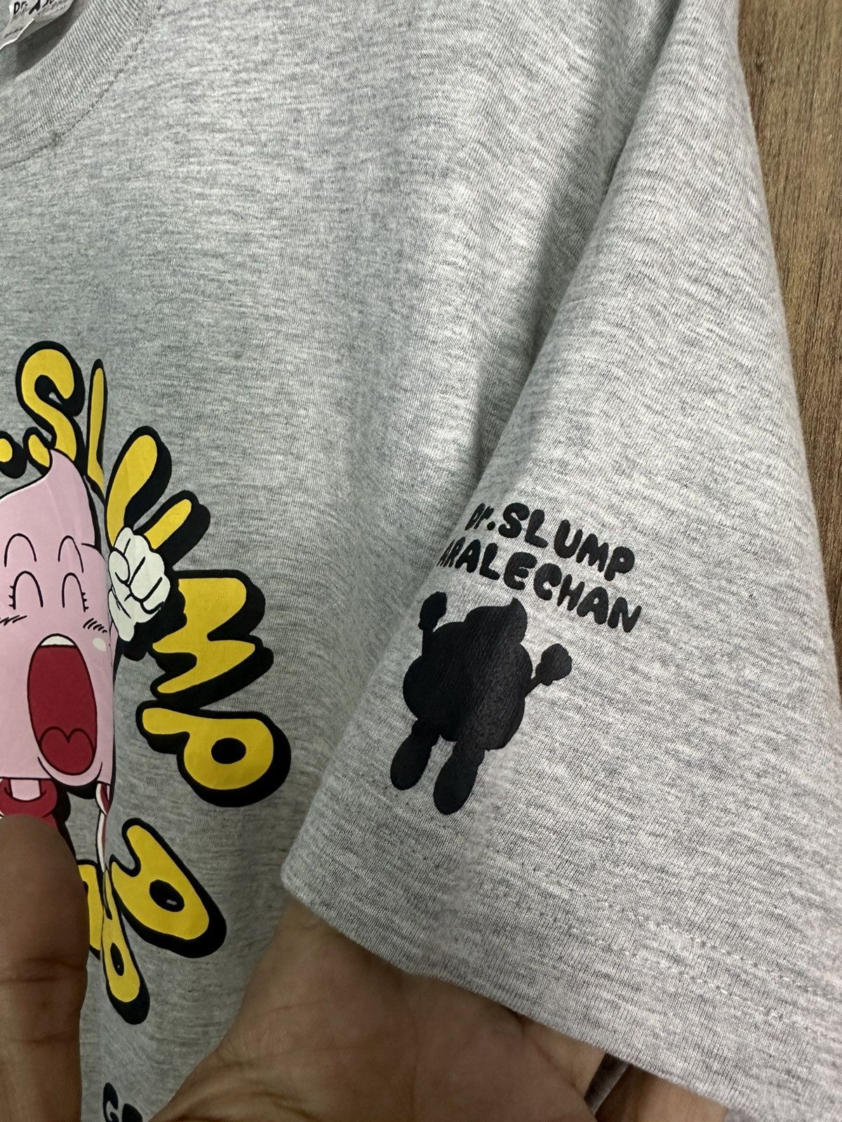 Anime Dr.Slump Aralechan Japan Anime Tshirt A363 Size US L / EU 52-54 / 3 - 4 Thumbnail