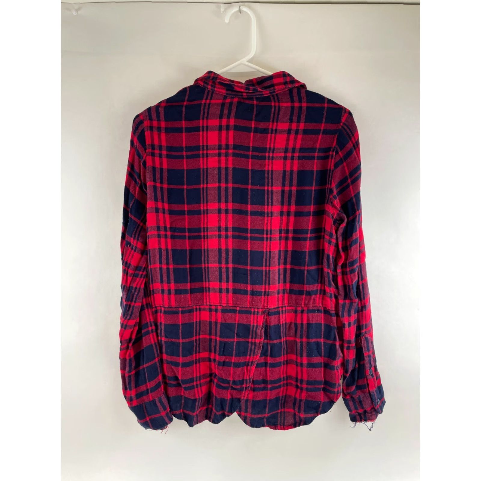 Lucky Brand Lucky Brand Shirt Women's S Red Navy Blue Plaid Button-Up Pocket Split Back Size S / US 4 / IT 40 - 2 Thumbnail
