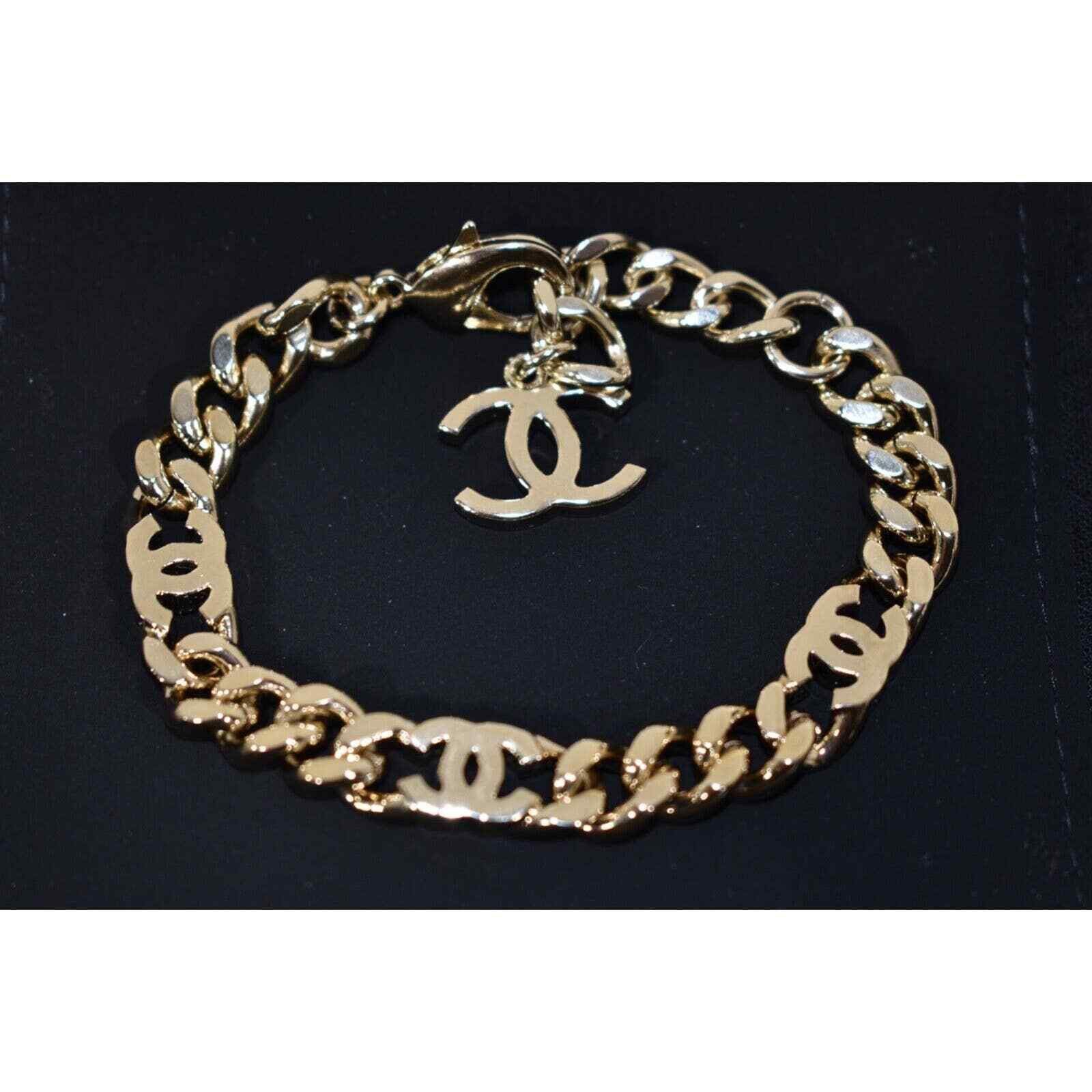 Chanel Chanel 22S Gold Chain Link Adjustable Runway Arm Bracelet Size ONE SIZE - 11 Thumbnail
