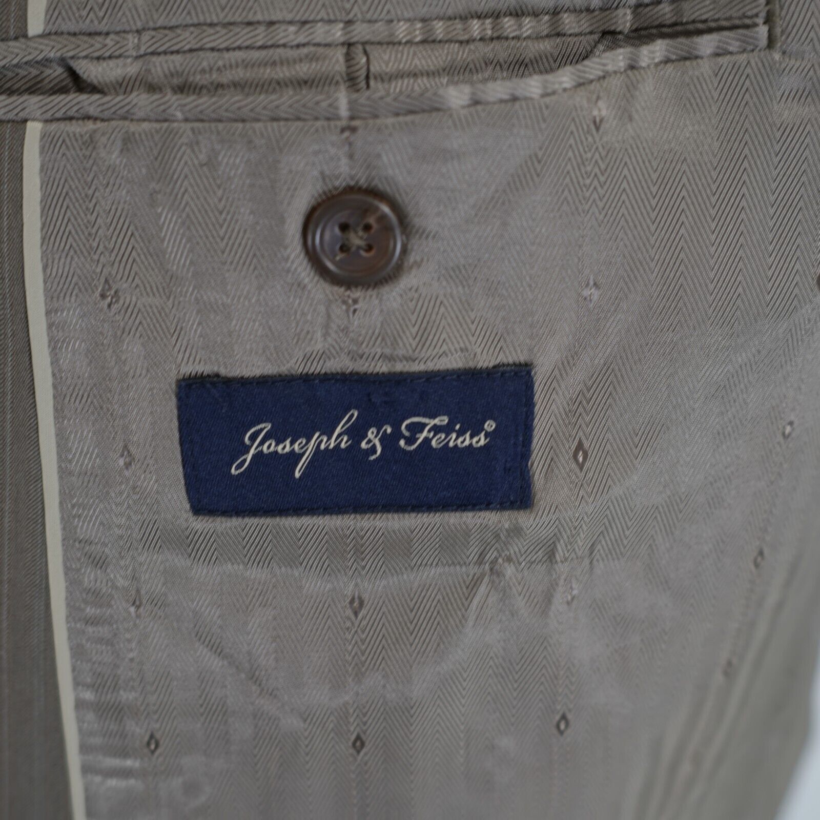 Joseph & Feiss Joseph & Feiss Wool Beige Green Herringbone Striped 2 Piece Size 42R - 12 Thumbnail