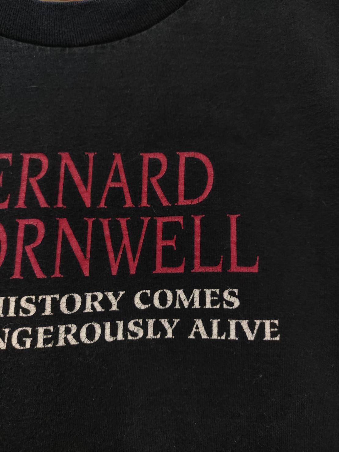 Vintage Vtg 90's Bernard Cornwell "History Comes Dangerously Alive" Size US XL / EU 56 / 4 - 4 Thumbnail
