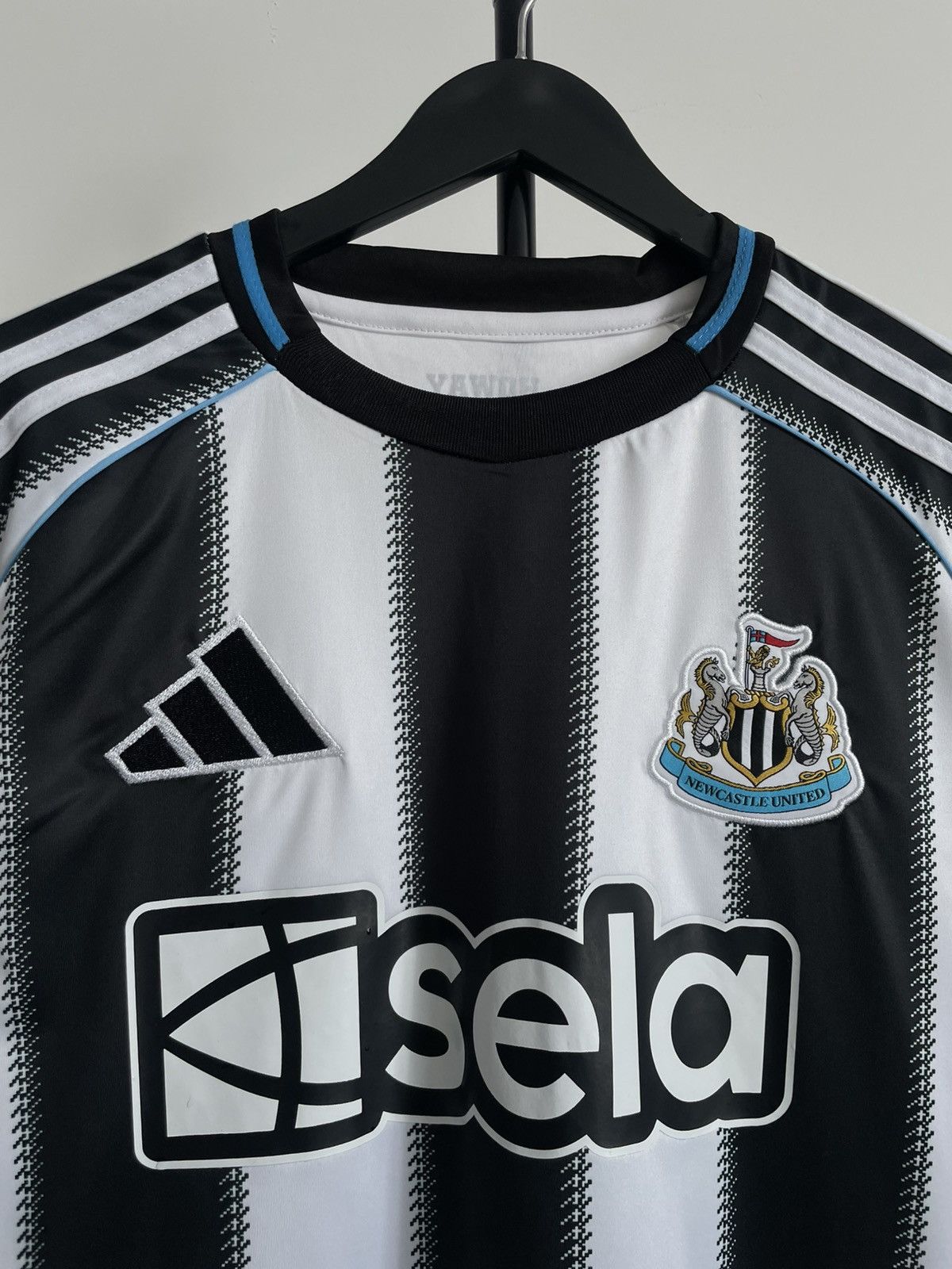 Adidas Adidas Newcastle 2025/2026 Home Football Shirt Jersey RARE Size US XL / EU 56 / 4 - 3 Thumbnail