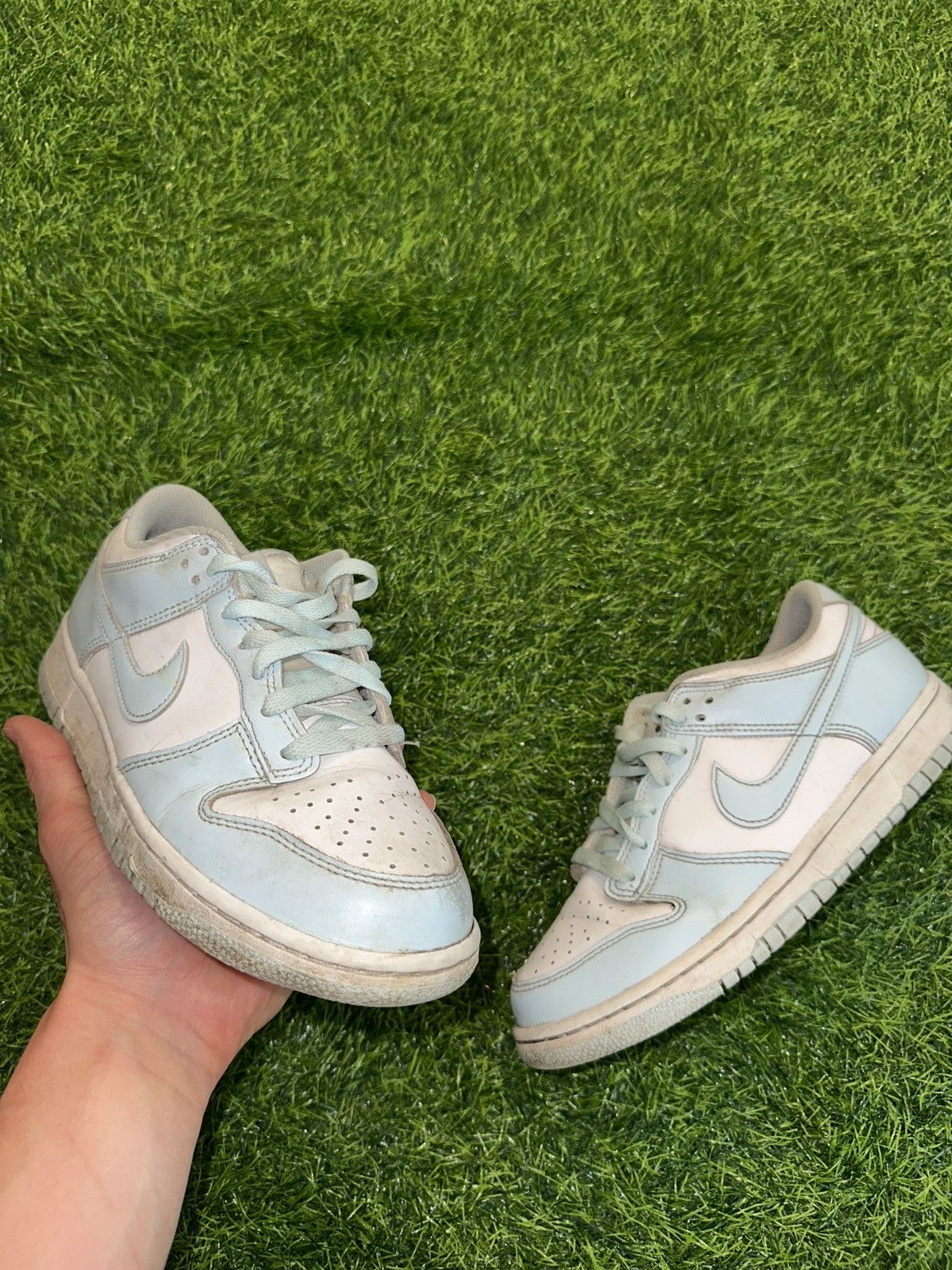 Nike Nike dunk low top white glacier shoes size 7 Size US 7 / EU 40 - 1 Thumbnail