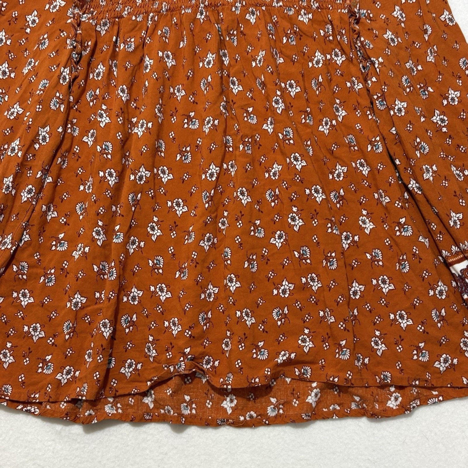 Forever 21 Foreve 21 Medium Smocked Boho Top Orange Floral Blouse Size M / US 6-8 / IT 42-44 - 12 Thumbnail