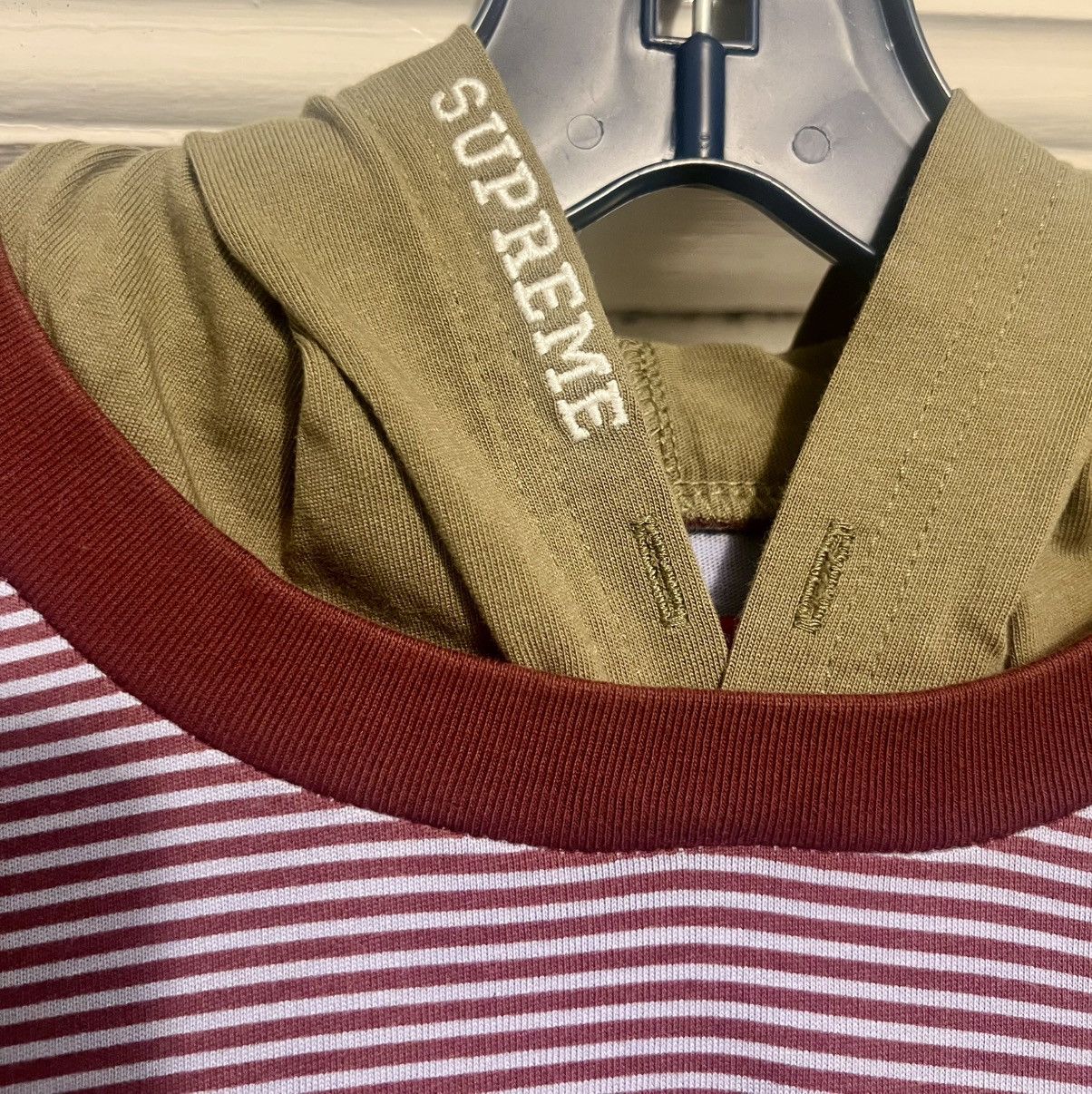 Supreme Authentic Supreme Layered Hooded Long Sleeve Top olive SS24 Size US XXL / EU 58 / 5 - 4 Thumbnail