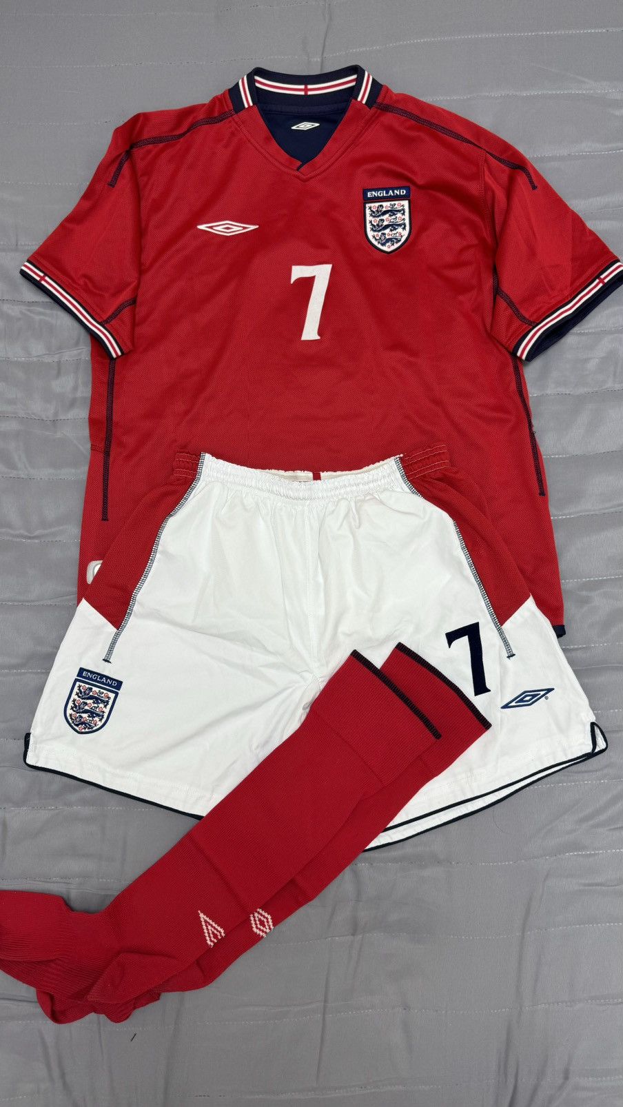 Umbro England 02/04 away set #7 Size US L / EU 52-54 / 3 - 1 Thumbnail