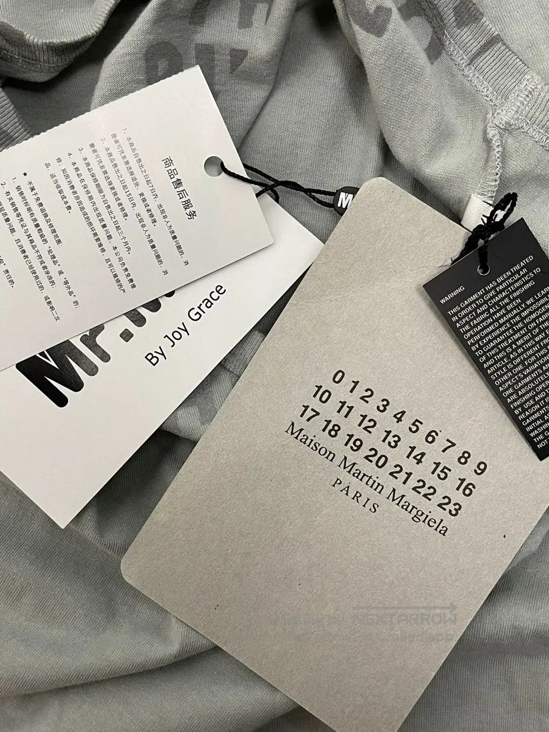 Maison Margiela maison martin margiela aidscare tee shirt. Size US XL / EU 56 / 4 - 6 Thumbnail