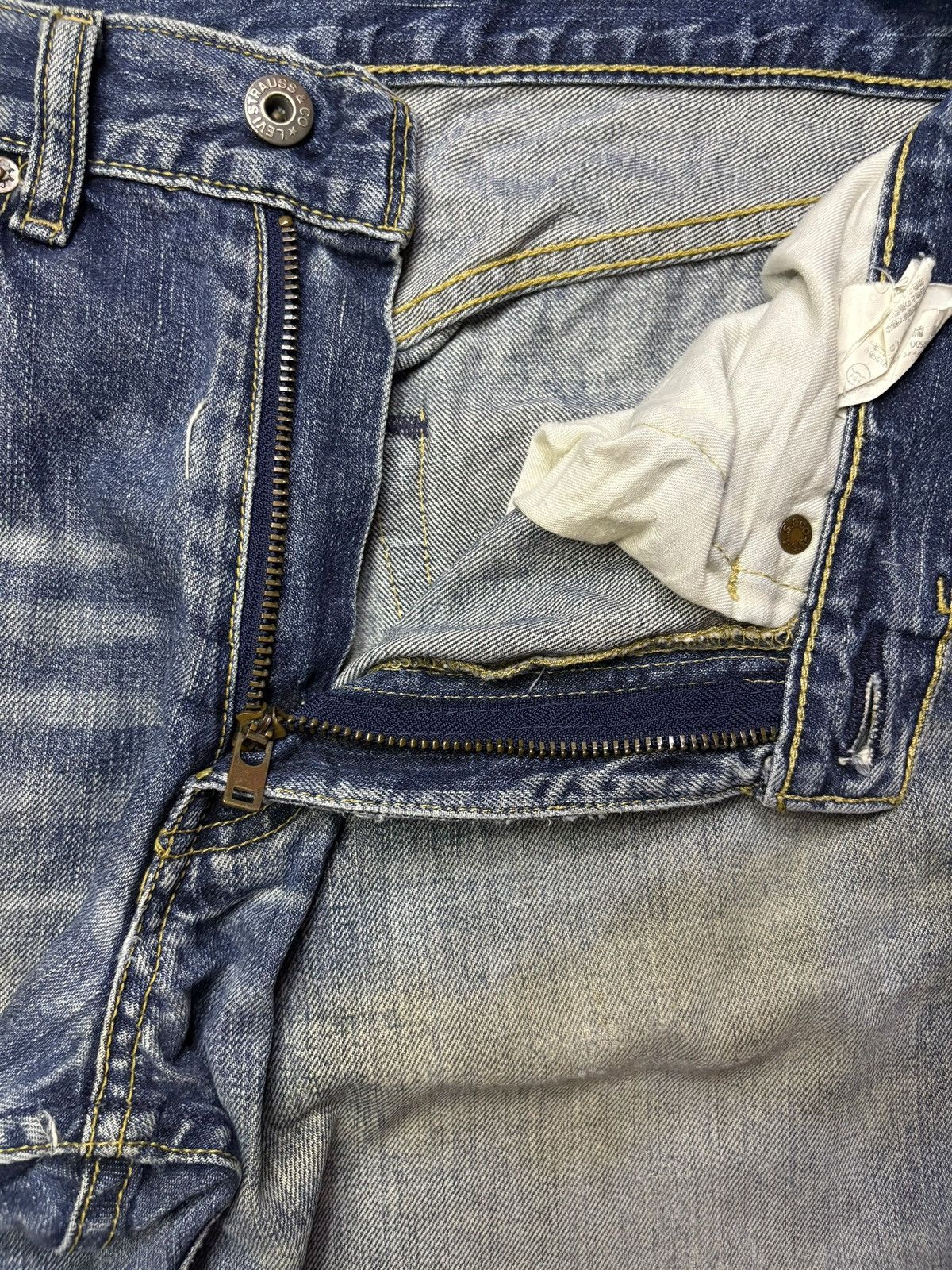 Levi's Vintage 90s Levis 503 Rusty Wash Distressed Baggy Jean Short Size US 29 - 11 Thumbnail