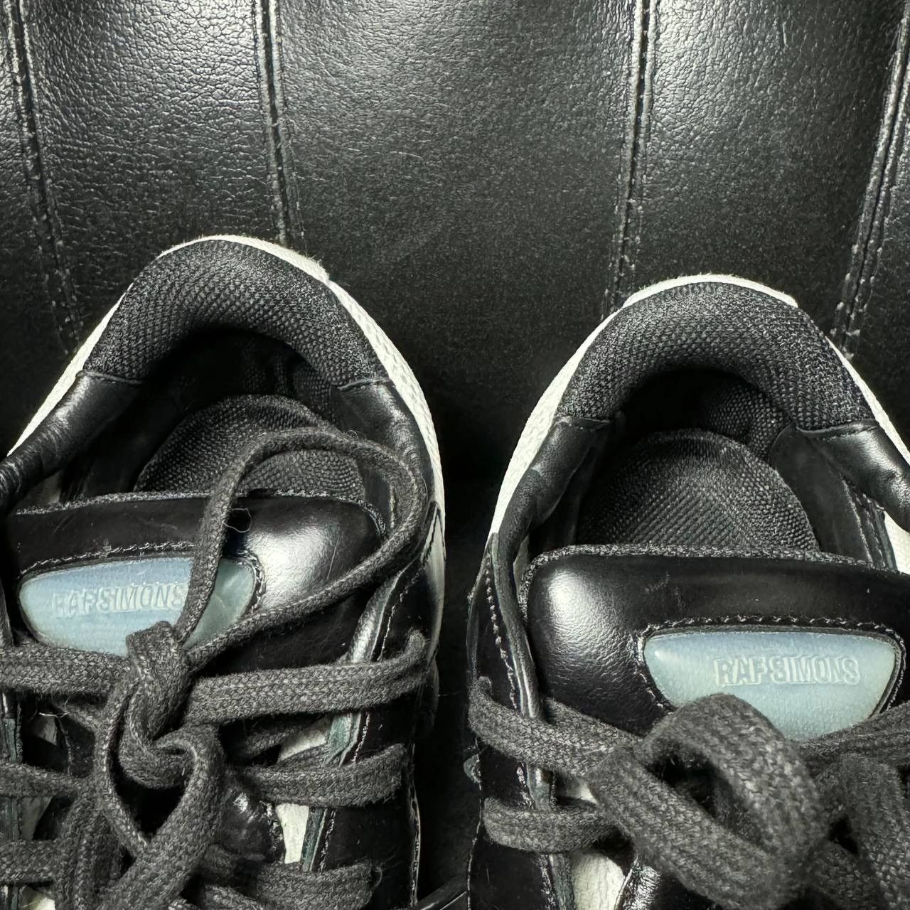 Adidas × Raf Simons adidas raf simons ozweego Size US 6.5 / EU 39-40 - 8 Thumbnail