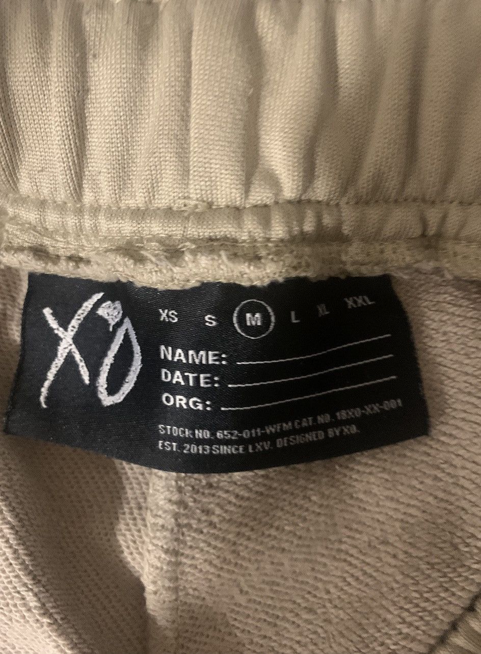 XO The Weeknd XO 002 2018 tracksuit Size US L / EU 52-54 / 3 - 10 Thumbnail