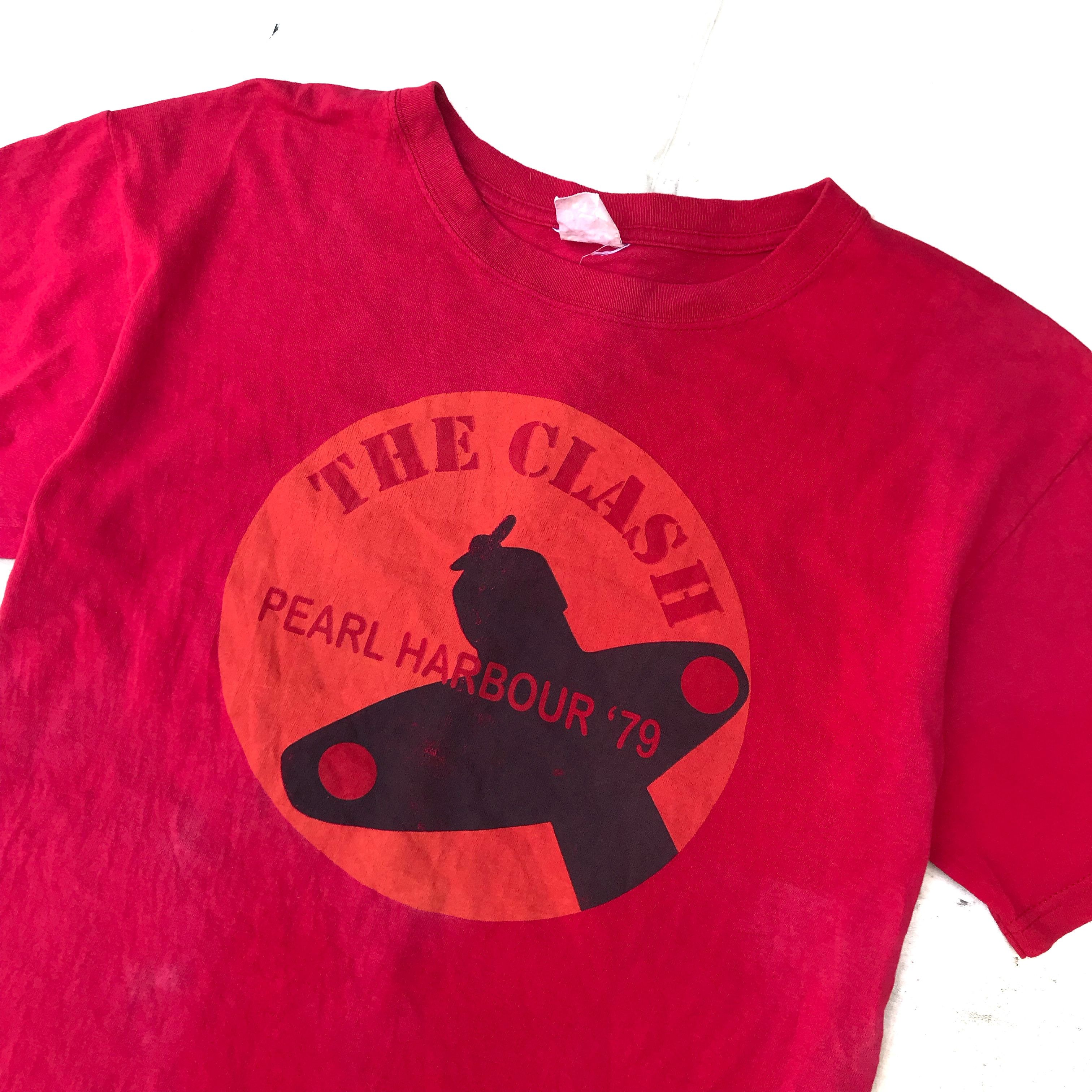 Band Tees The Clash, Pearl Harbour Tour 1979 T-Shirt, Men’s Red Size US M / EU 48-50 / 2 - 2 Thumbnail