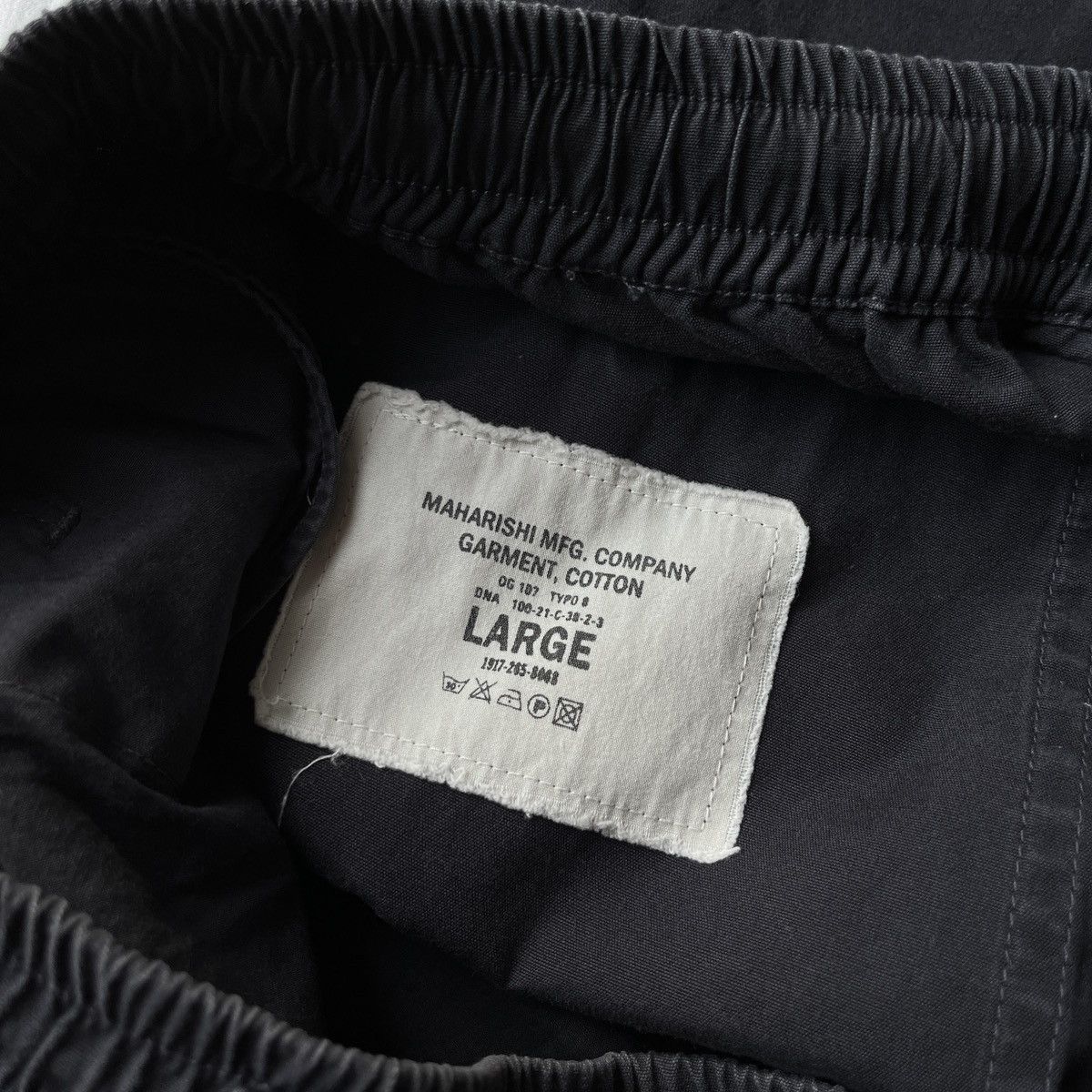 Maharishi Maharishi War Correspondent Track Shorts Size US 44 / EU 60 - 4 Thumbnail