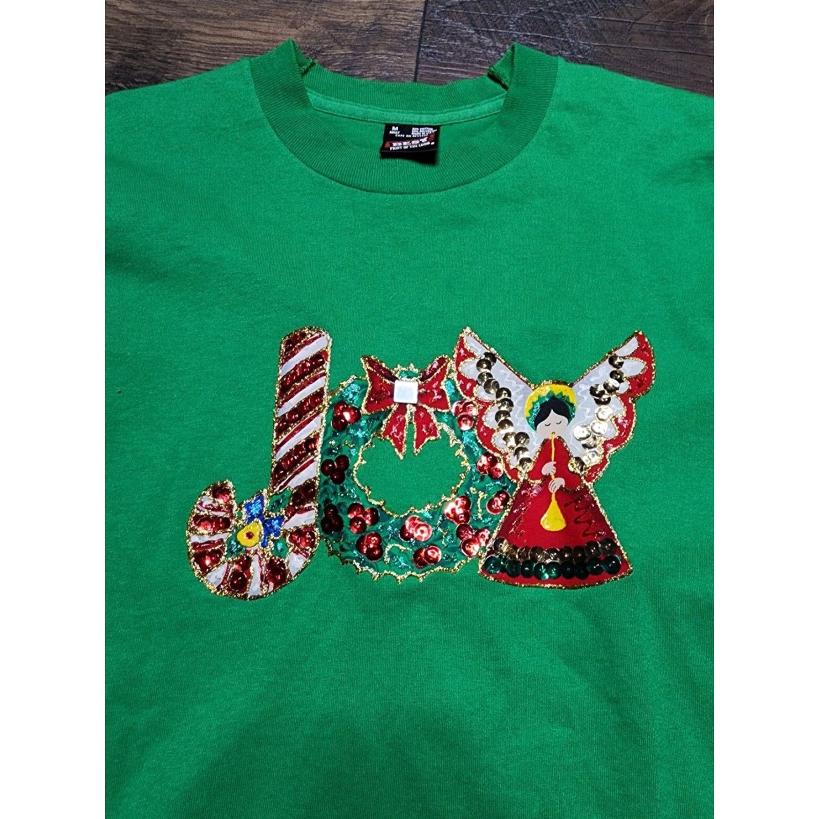 Vintage VINTAGE Screen Stars T-Shirt Mens M JOY Handmade Christmas Puffy Paint Sequins Black 80s 90s Size US M / EU 48-50 / 2 - 4 Thumbnail