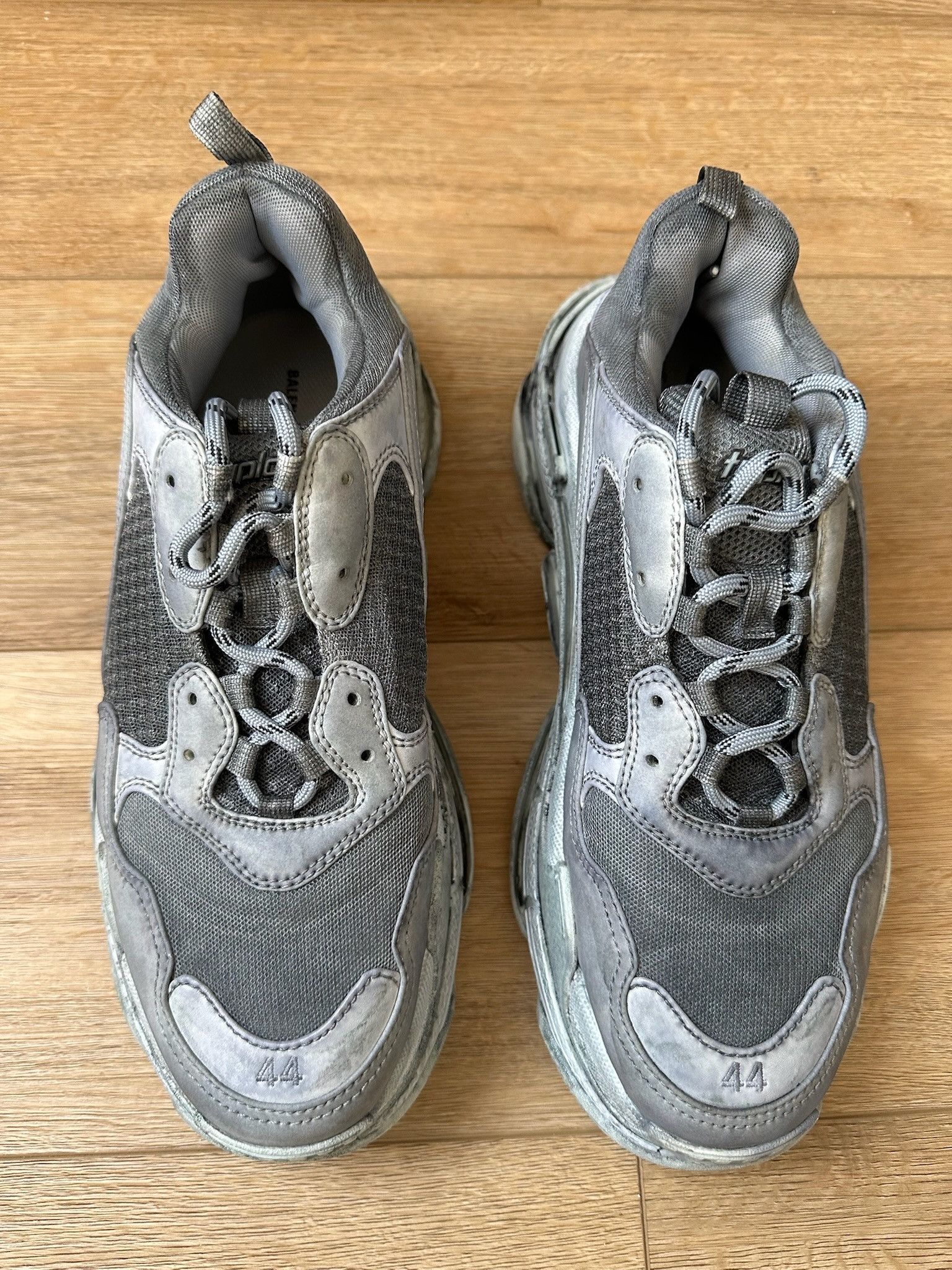 Balenciaga 🔥SALE🔥 Balenciaga Triple S Dyed Grey Sneakers Size US 11 / EU 44 - 3 Thumbnail