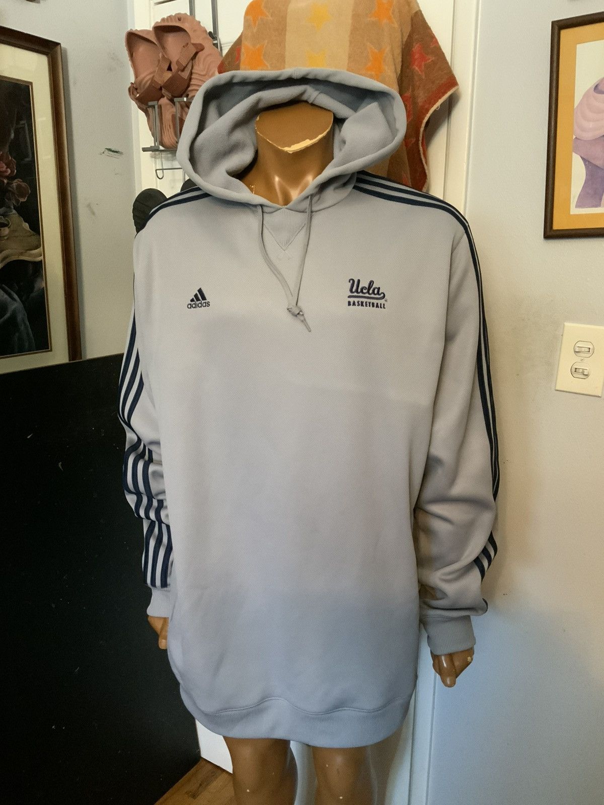 Adidas Adidas UCLA Bruins Basketball Team Issued 2011-12 Hoodie Size US XXL / EU 58 / 5 - 9 Thumbnail