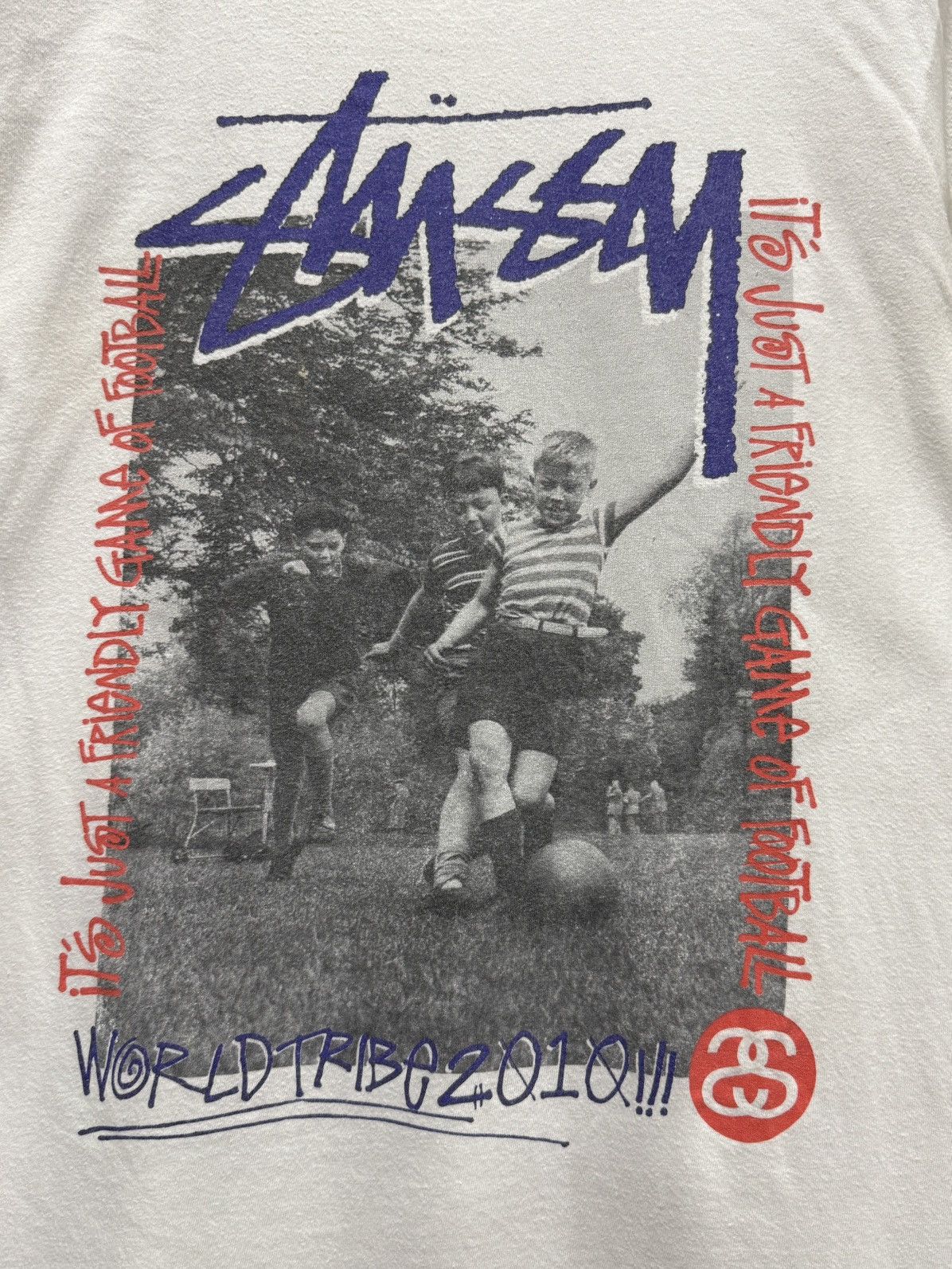 Stussy Vintage Stussy World Tribe Football Faded Tee Size US L / EU 52-54 / 3 - 2 Thumbnail