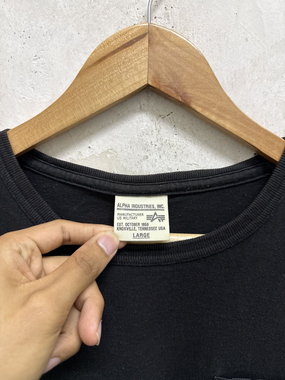Avirex Avirex Pocketable Military Tshirt Size US L / EU 52-54 / 3 - 5 Thumbnail