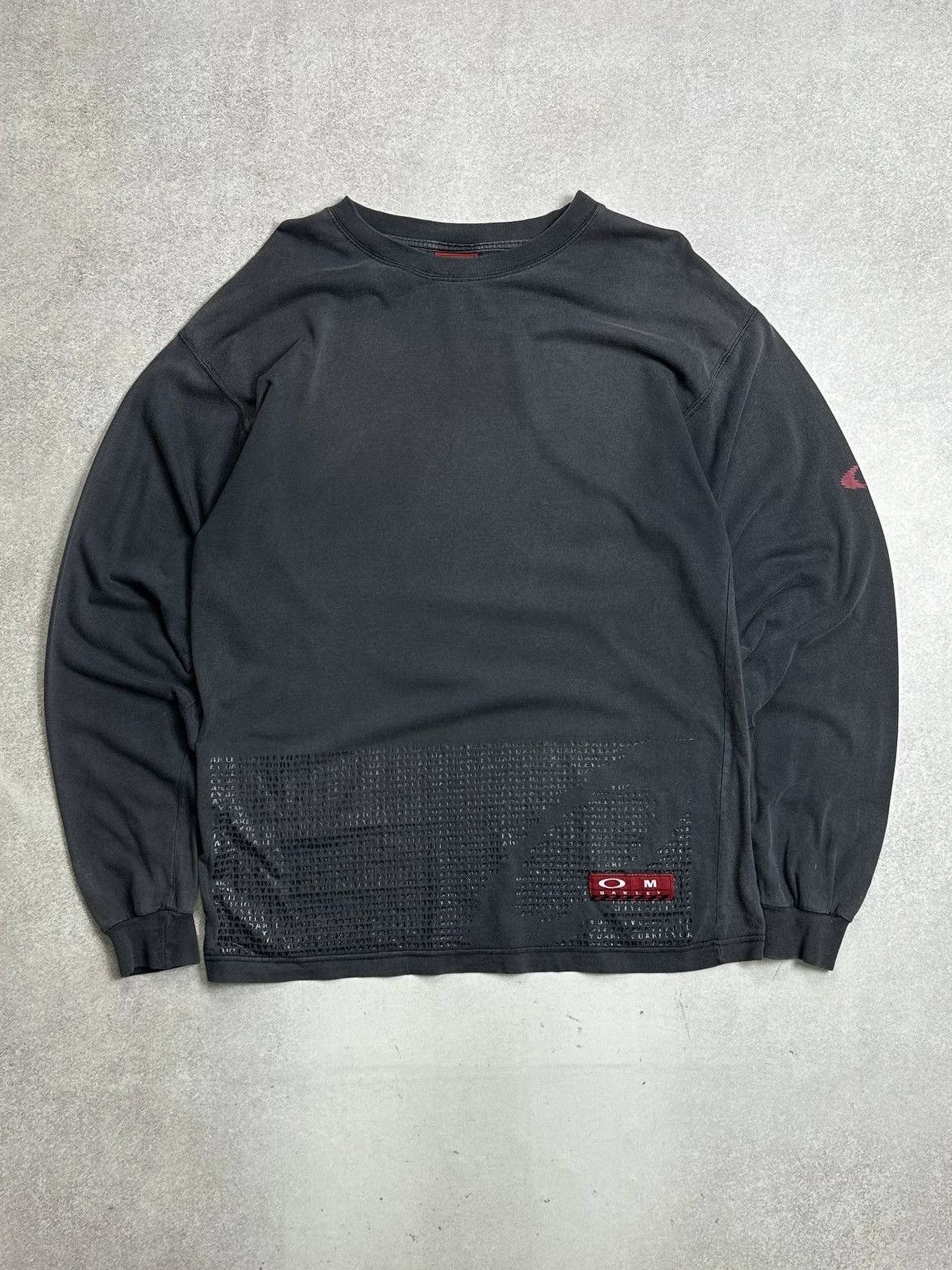 Oakley Vintage Oakley Software Archival Faded Longsleeve Shirt M Size US M / EU 48-50 / 2 - 1 Thumbnail