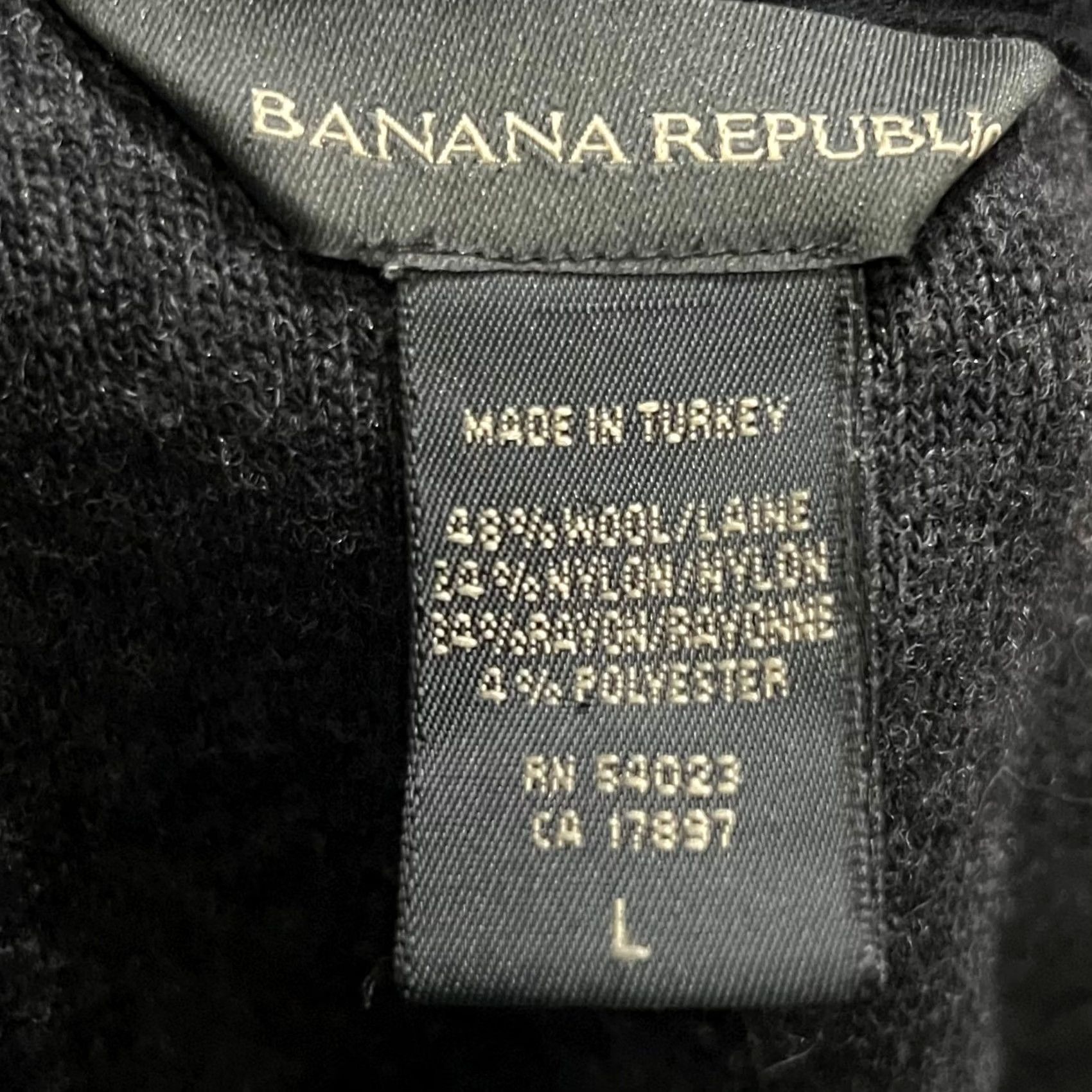 Banana Republic Banana Republic Wool Blend 1/4 Zip Sweater Pullover Black Mens Size L Size US L / EU 52-54 / 3 - 3 Thumbnail