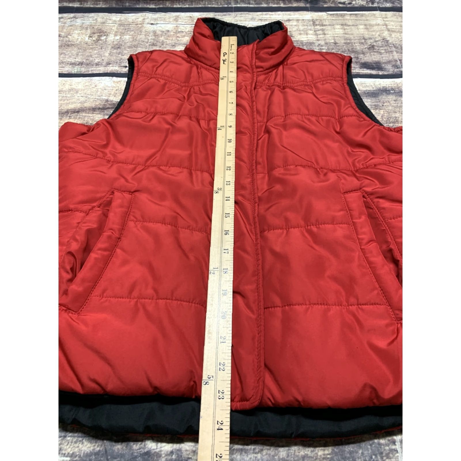 Vintage Winter Quilted Vest Mens Large Red Size Large Warm Pockets Adjustable Waist Size US L / EU 52-54 / 3 - 7 Thumbnail